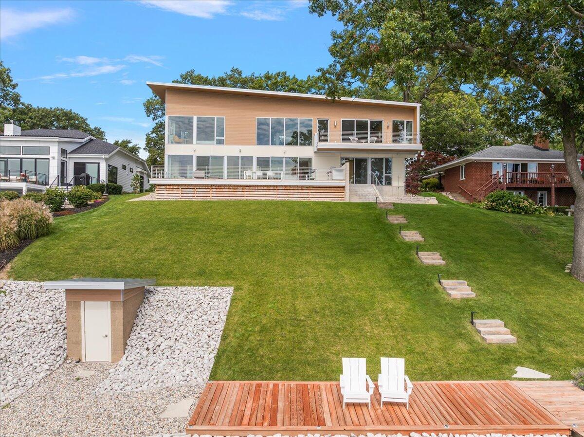 Holland, Michigan, 49424, United States, 3 Bedrooms Bedrooms, ,4 BathroomsBathrooms,Residential,For Sale,1948148