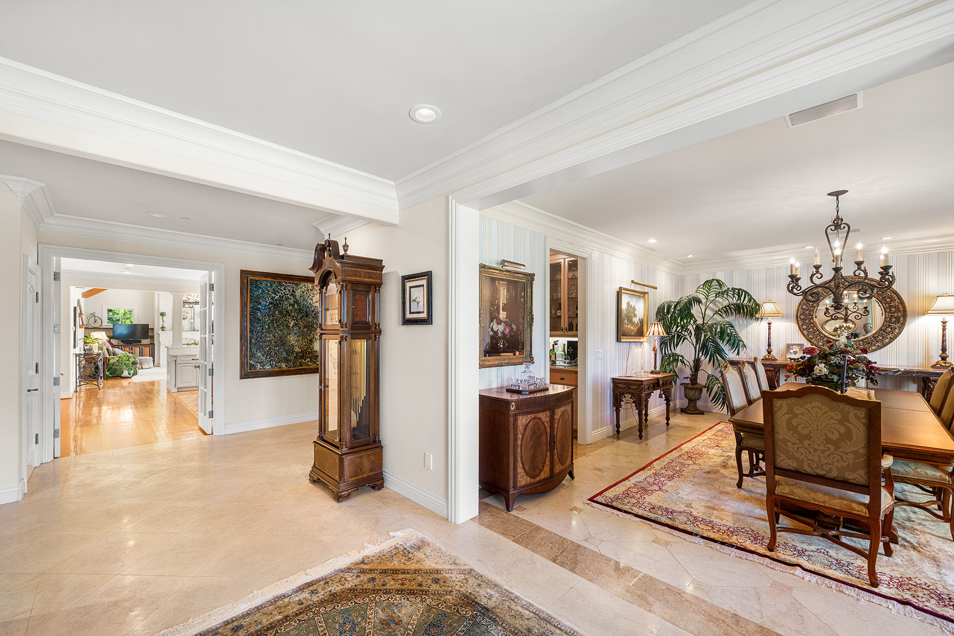  Stunning Saratoga Estate on Expansive Private Grounds - 物件實景