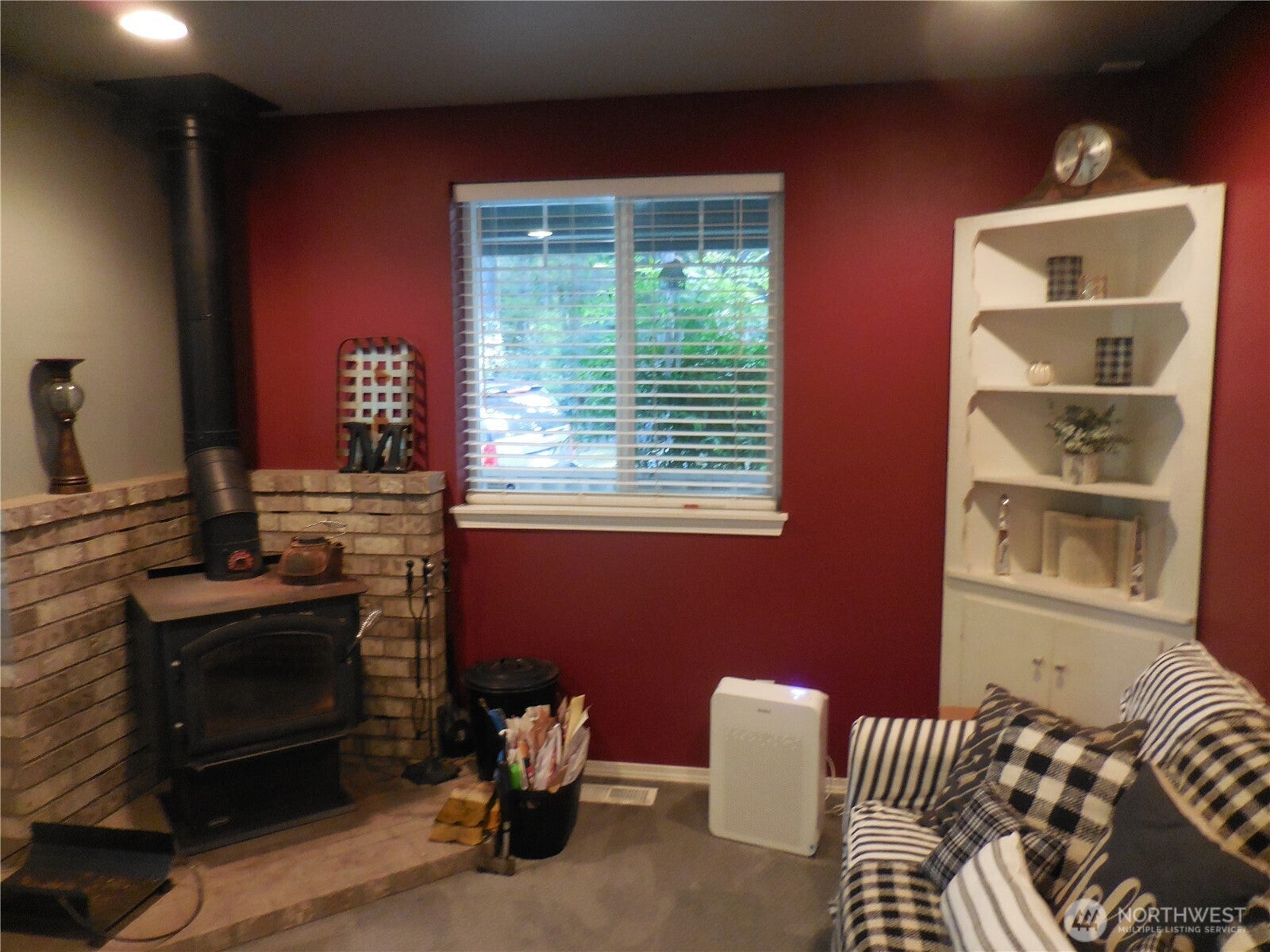 Port Orchard, Washington, 98367, United States, 3 Bedrooms Bedrooms, ,3 BathroomsBathrooms,Residential,For Sale,1925960
