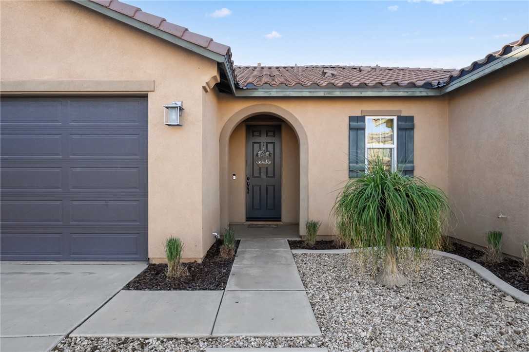 Murrieta, California, 92563, United States, 3 Bedrooms Bedrooms, ,2 BathroomsBathrooms,Residential,For Sale,1987315