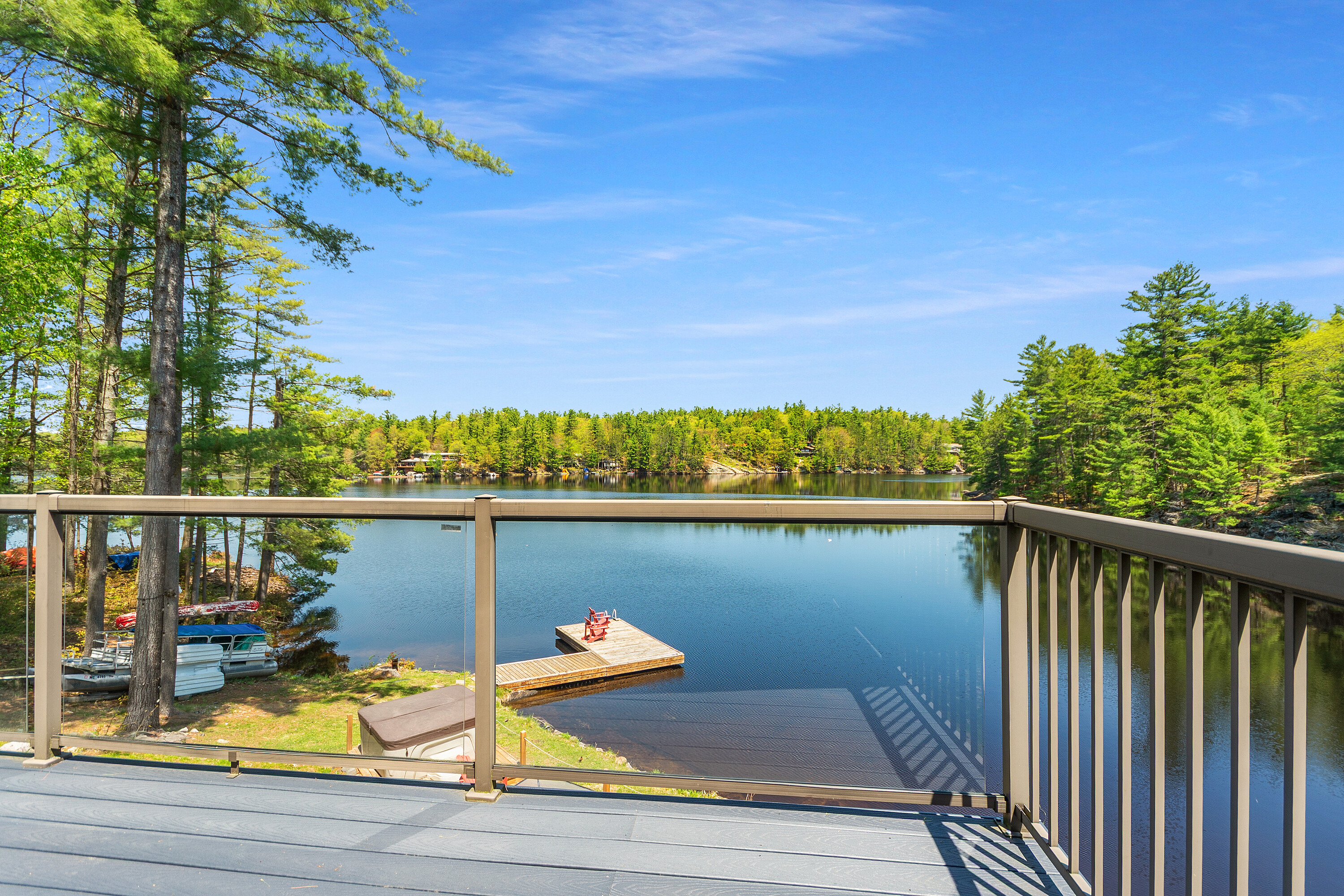  Go Home Lake Family Cottage - 物件實景