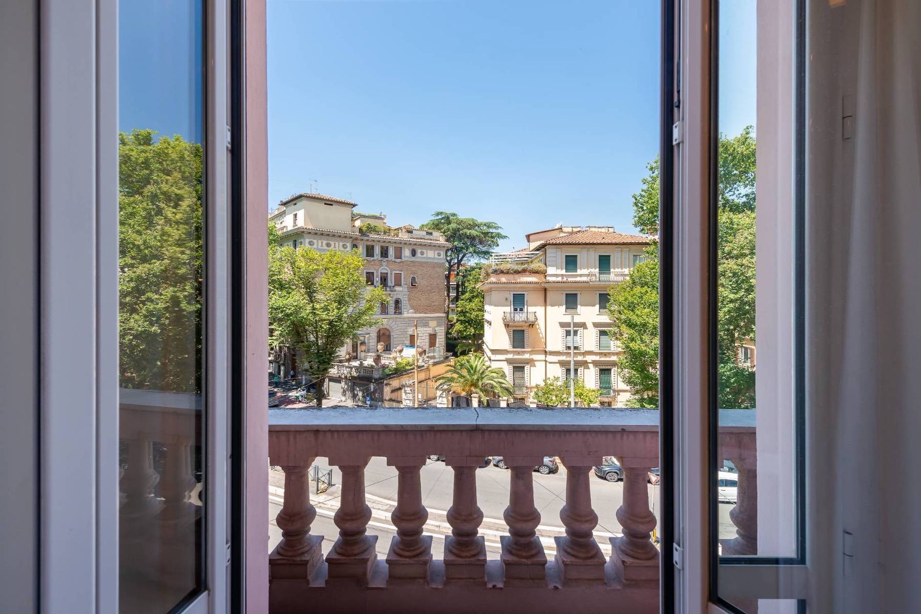  Prestigious Property in Rome’s Pinciano District - 物件實景