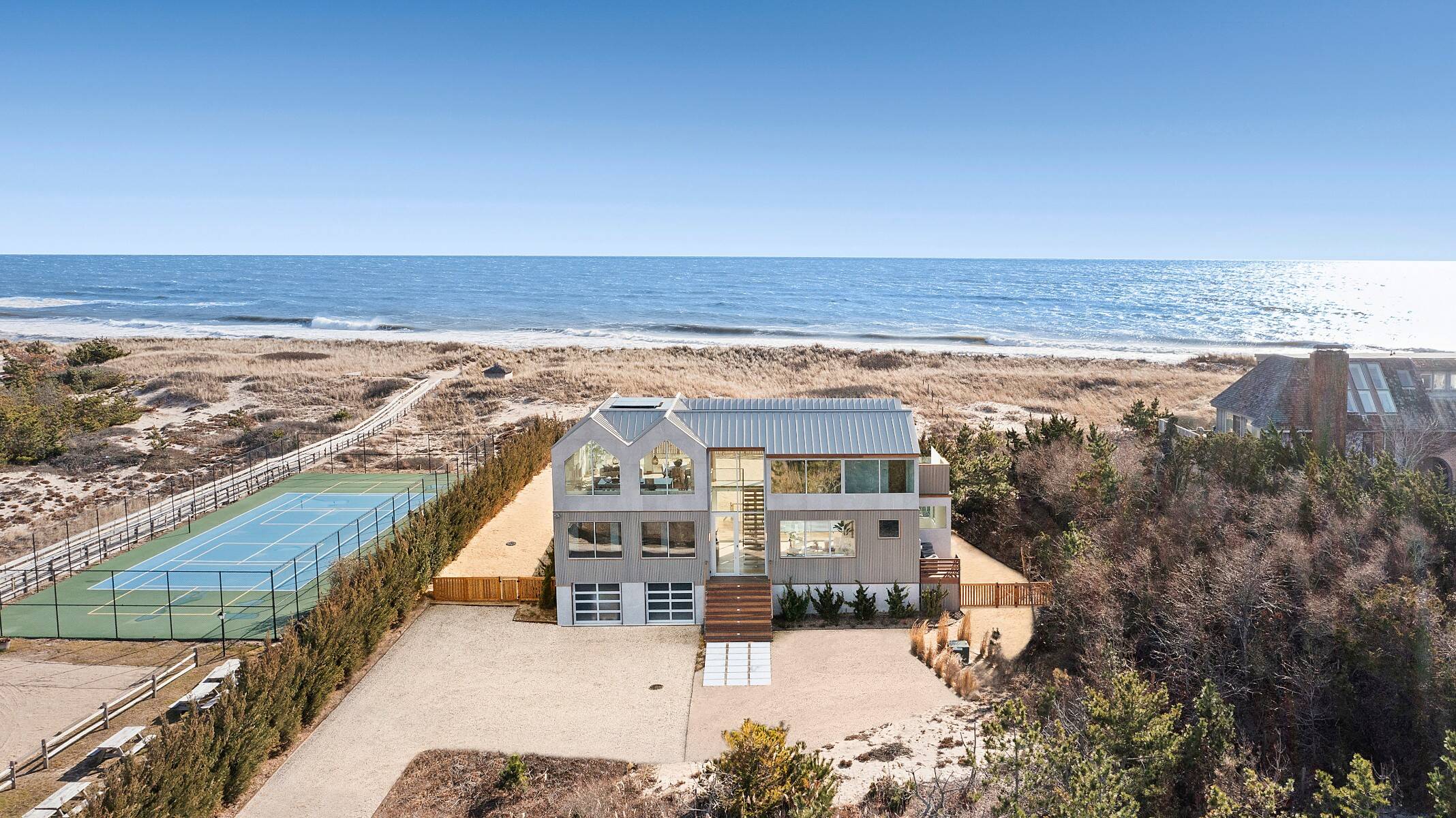  BRAND NEW MODERN OCEANFRONT w/ POOL on 2.6 ACRES IN AMAGANSETT - 物件實景