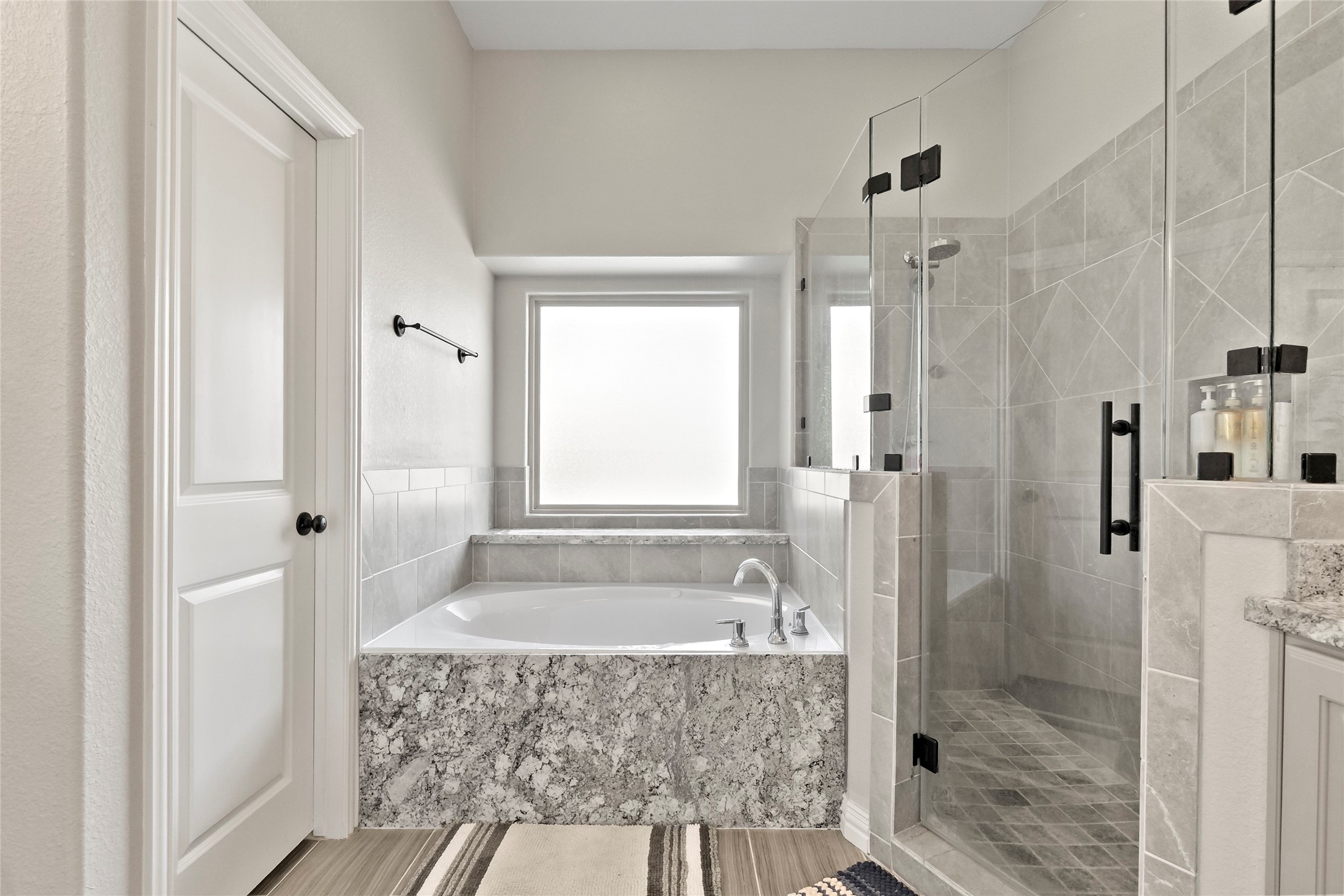 College Station, Texas, 77845, United States, 4 Bedrooms Bedrooms, ,3 BathroomsBathrooms,Residential,For Sale,1994441