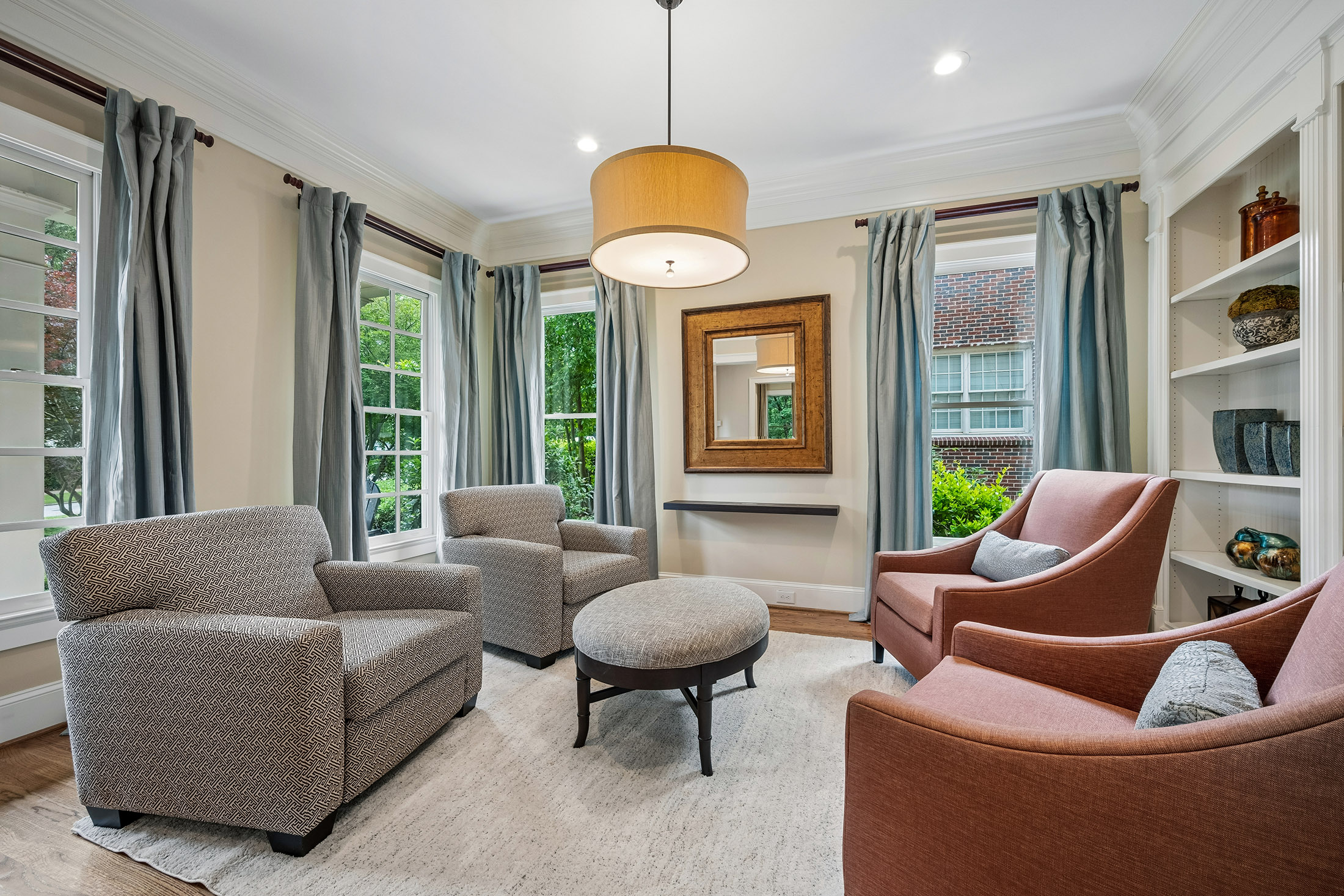  Stunning Custom-Built Residence in Sought-After Morningside - 物件實景