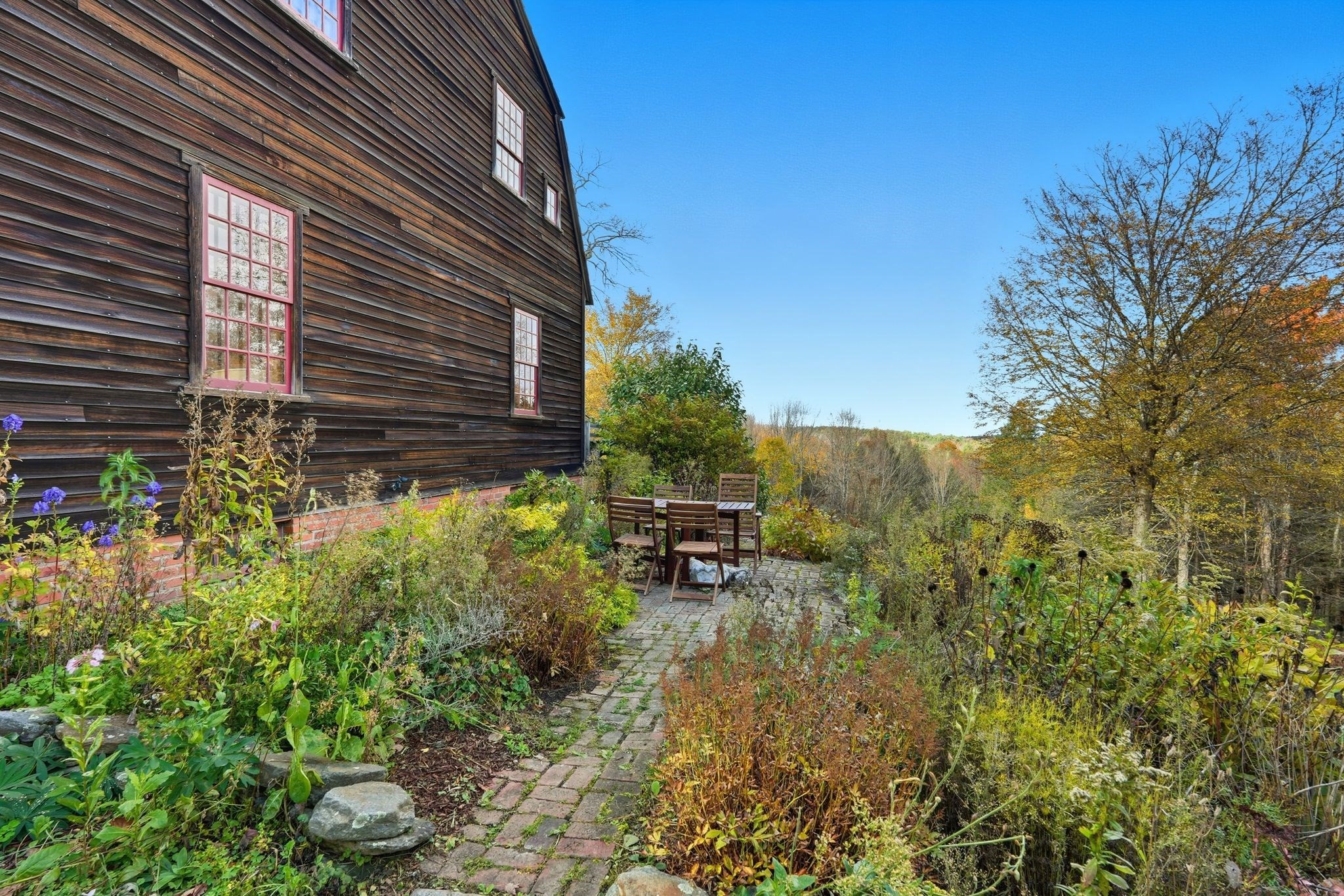 Worthington, Massachusetts, 01098, United States, 2 Bedrooms Bedrooms, ,2 BathroomsBathrooms,Residential,For Sale,1980964