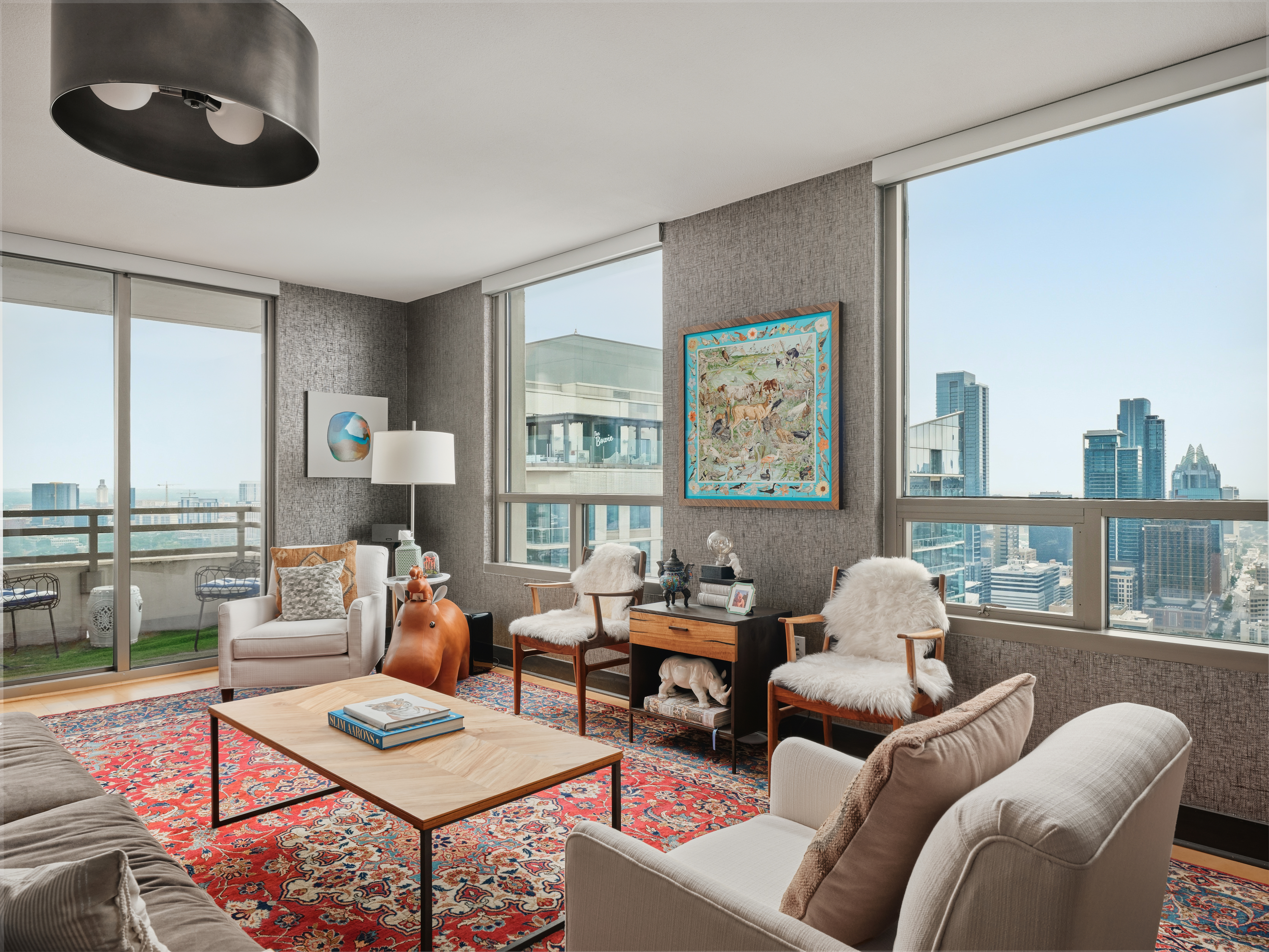  41st-Floor Skyline Living at The Spring - 物件實景