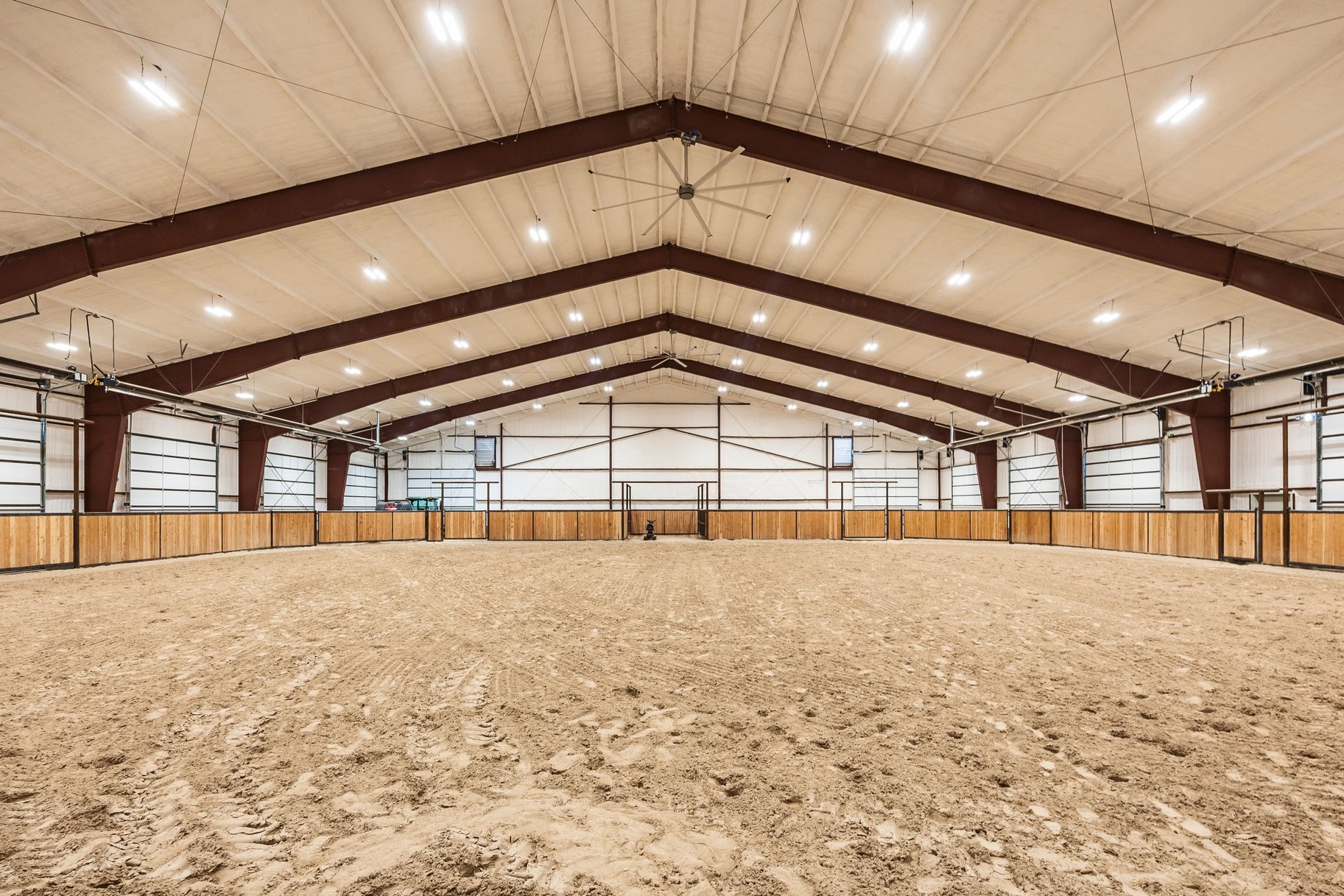  Refined Farmhouse Living with Professional Horse Facilities - 物件實景