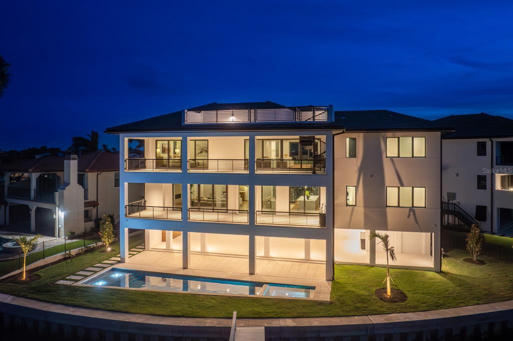 St Petersburg, Florida, 33703, United States, 5 Bedrooms Bedrooms, ,6 BathroomsBathrooms,Residential,For Sale,1856126