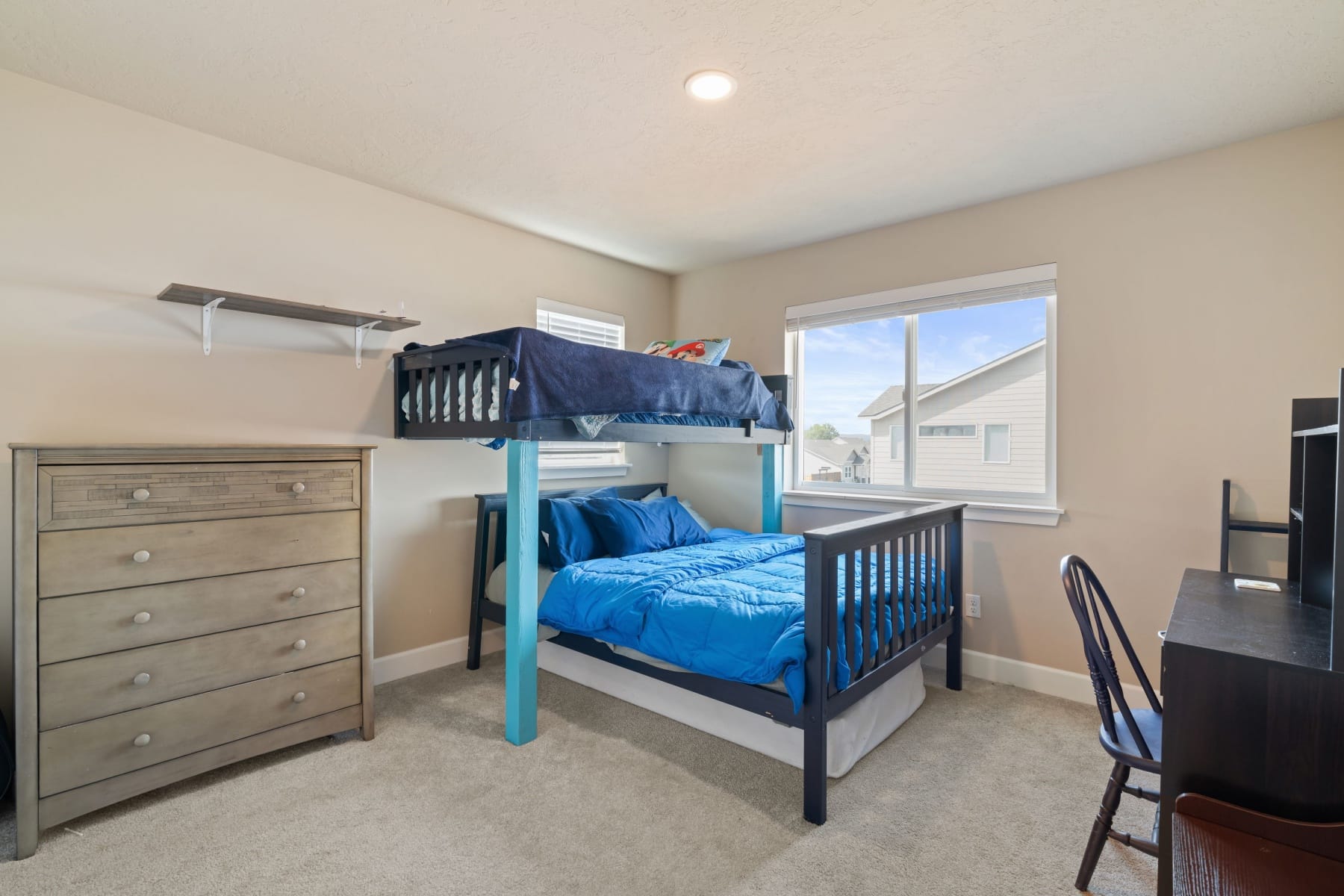  280 NW DOUBLE EAGLE AVE Madras, OR 97741 - 物件實景