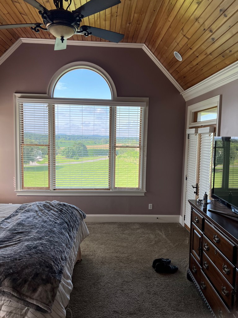 Ellijay, Georgia, 30536, United States, 4 Bedrooms Bedrooms, ,4 BathroomsBathrooms,Residential,For Sale,1876952