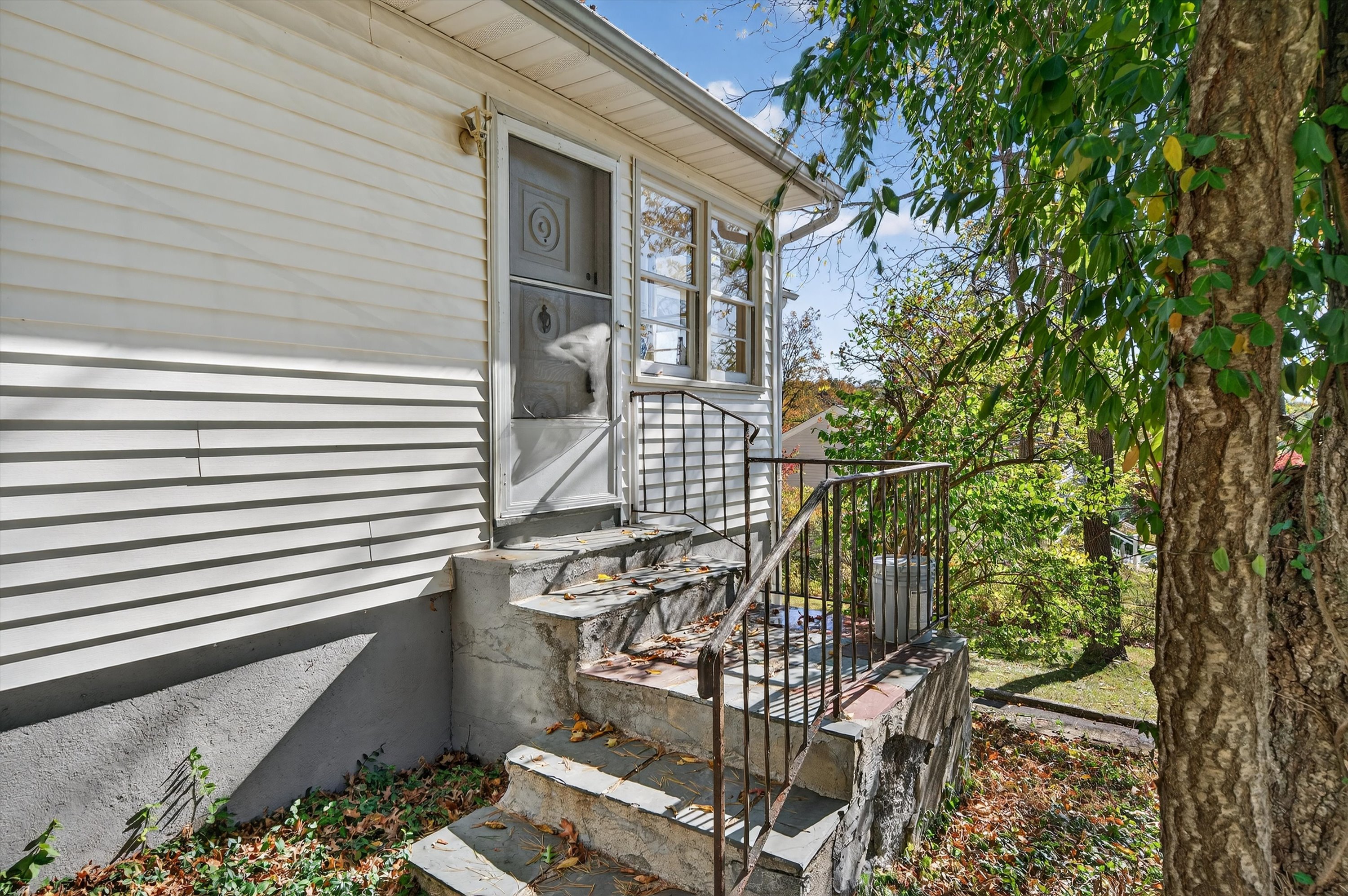 Monroe, New York, 10950, United States, 3 Bedrooms Bedrooms, ,2 BathroomsBathrooms,Residential,For Sale,1983456