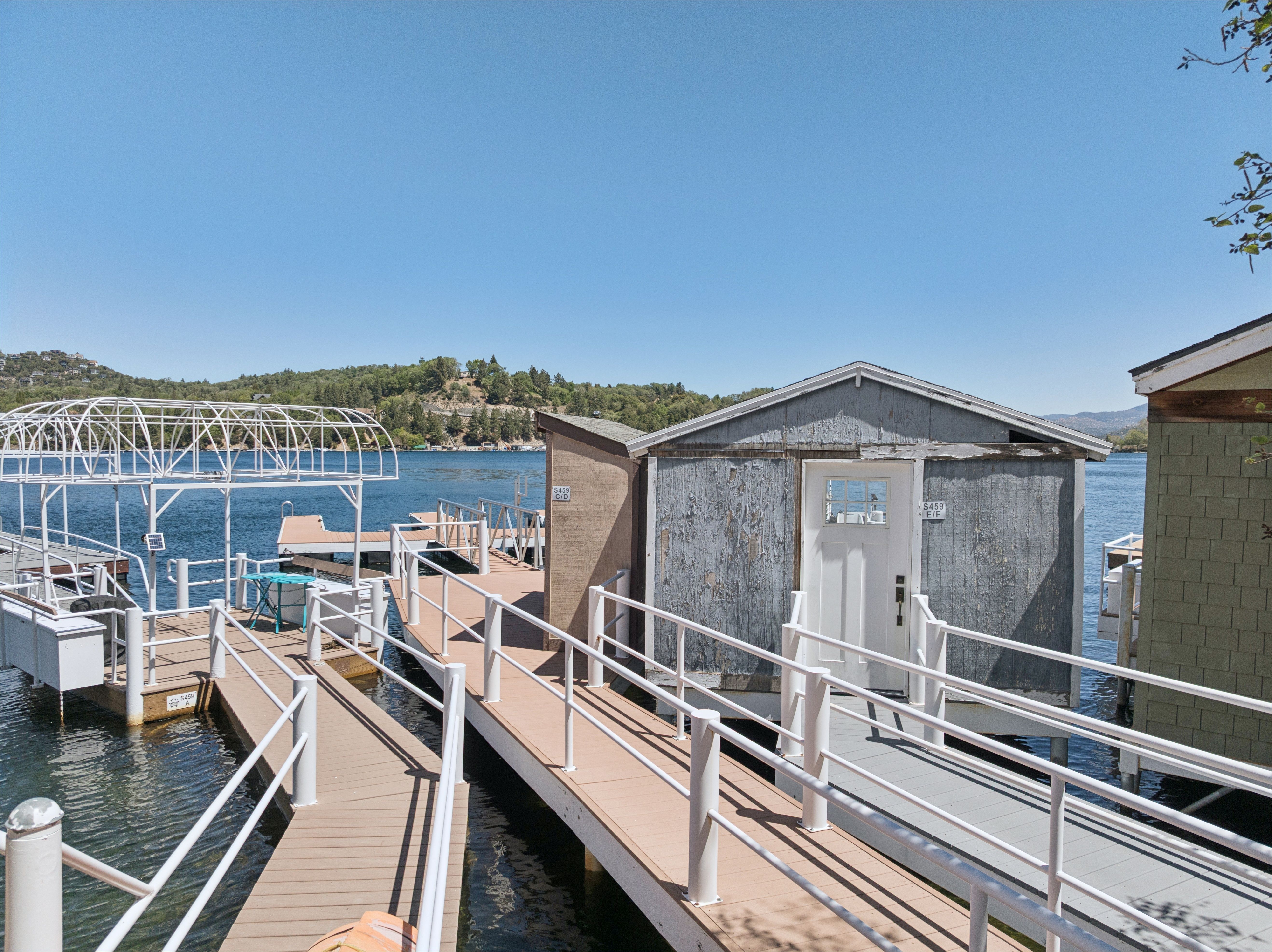  222 Holiday Drive, Lake Arrowhead, CA 92352 - 物件實景
