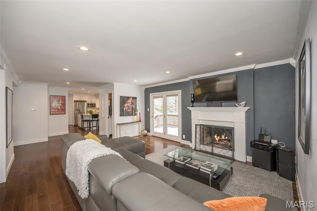 Chesterfield, Missouri, 63017, United States, 5 Bedrooms Bedrooms, ,4 BathroomsBathrooms,Residential,For Sale,2002009