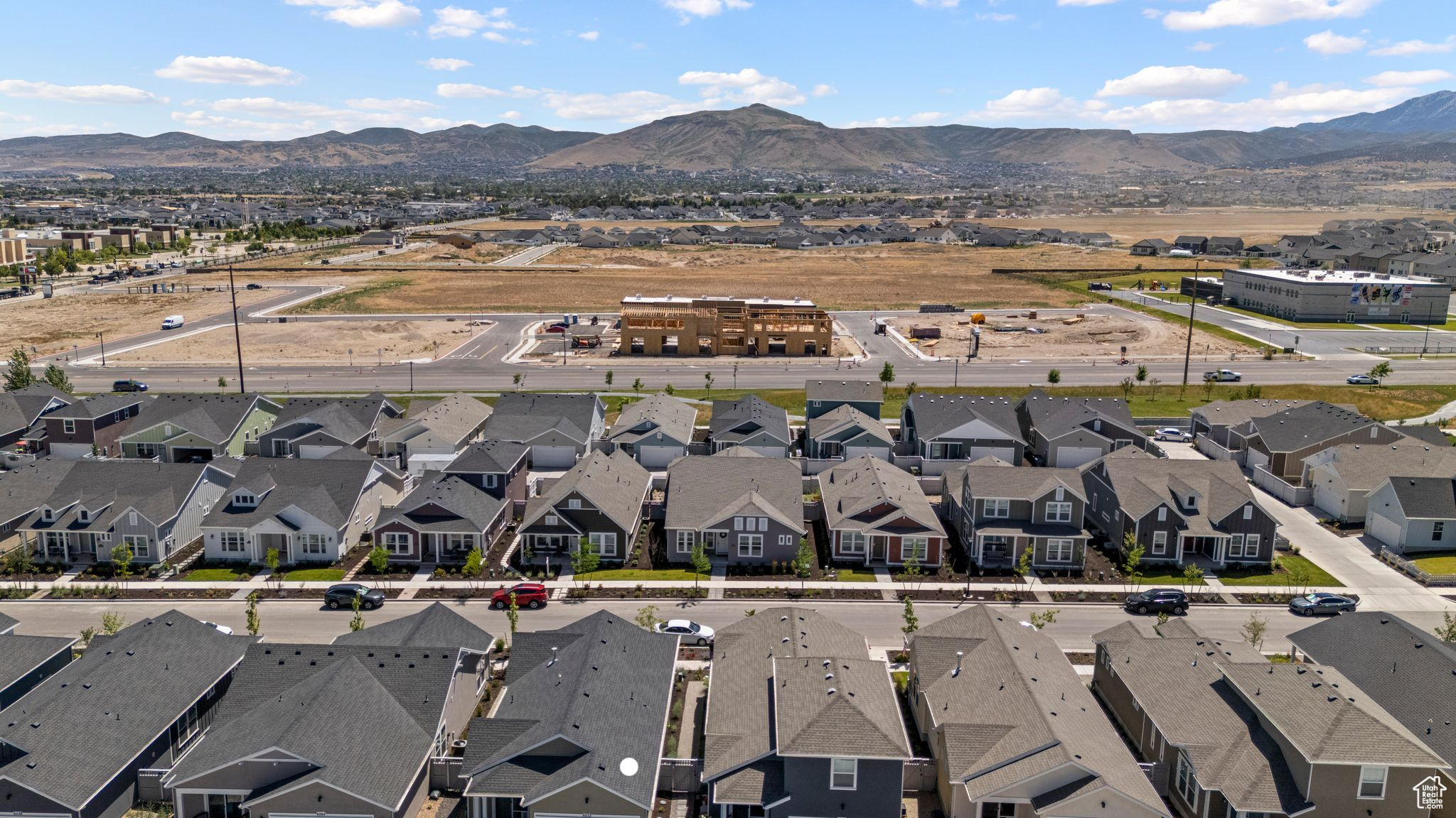 South Jordan, Utah, 84009, United States, 2 Bedrooms Bedrooms, ,3 BathroomsBathrooms,Residential,For Sale,1903673