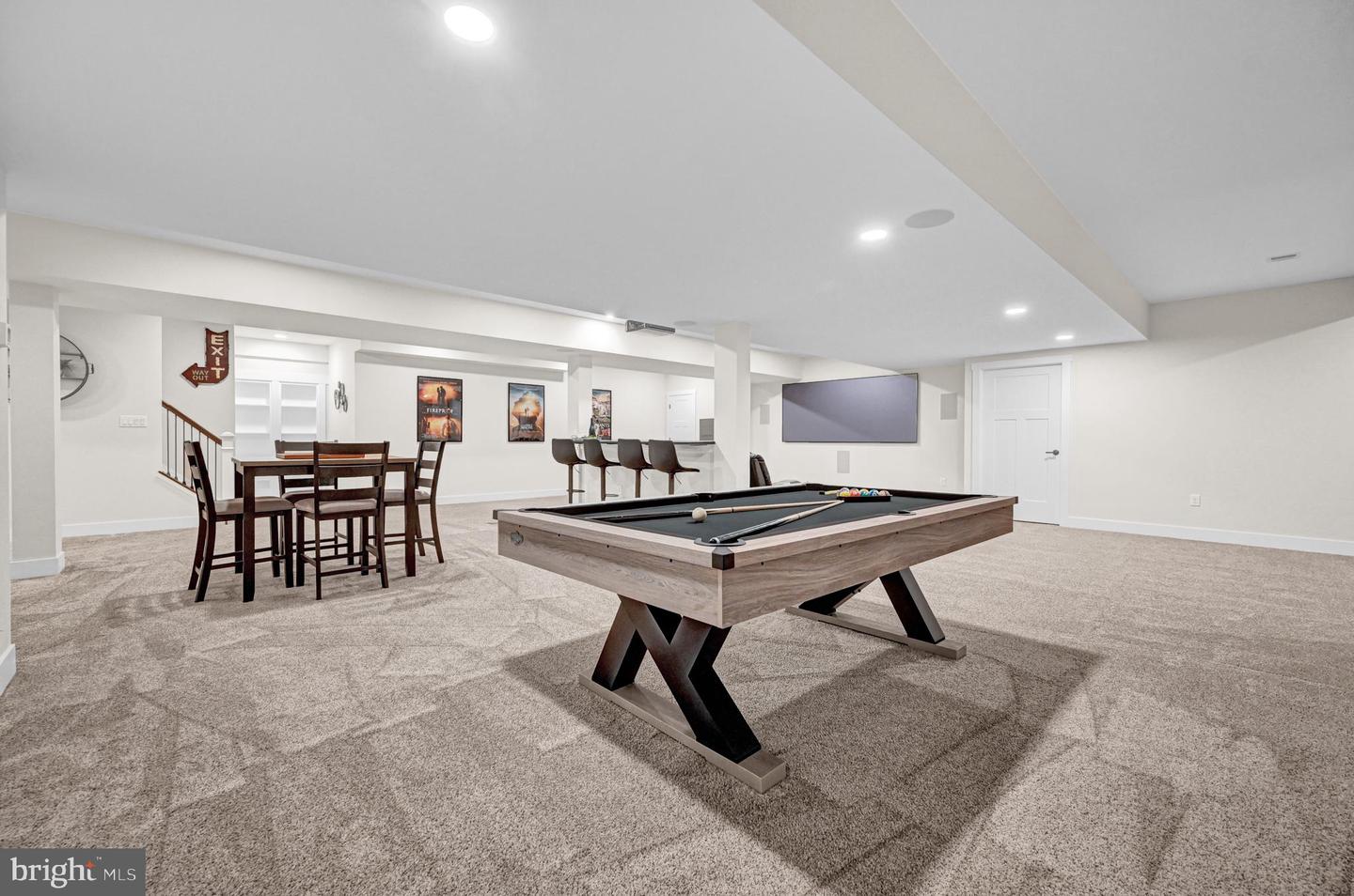 705 Oxford Drive Unit 39, York, Pennsylvania, 17406, United States, 4 Bedrooms Bedrooms, ,5 BathroomsBathrooms,Residential,For Sale,705 Oxford Drive Unit 39,1628330