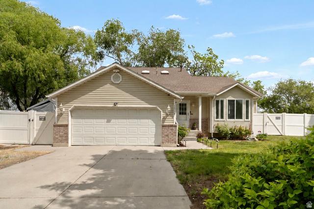 West Jordan, Utah, 84088, United States, 4 Bedrooms Bedrooms, ,3 BathroomsBathrooms,Residential,For Sale,2048230