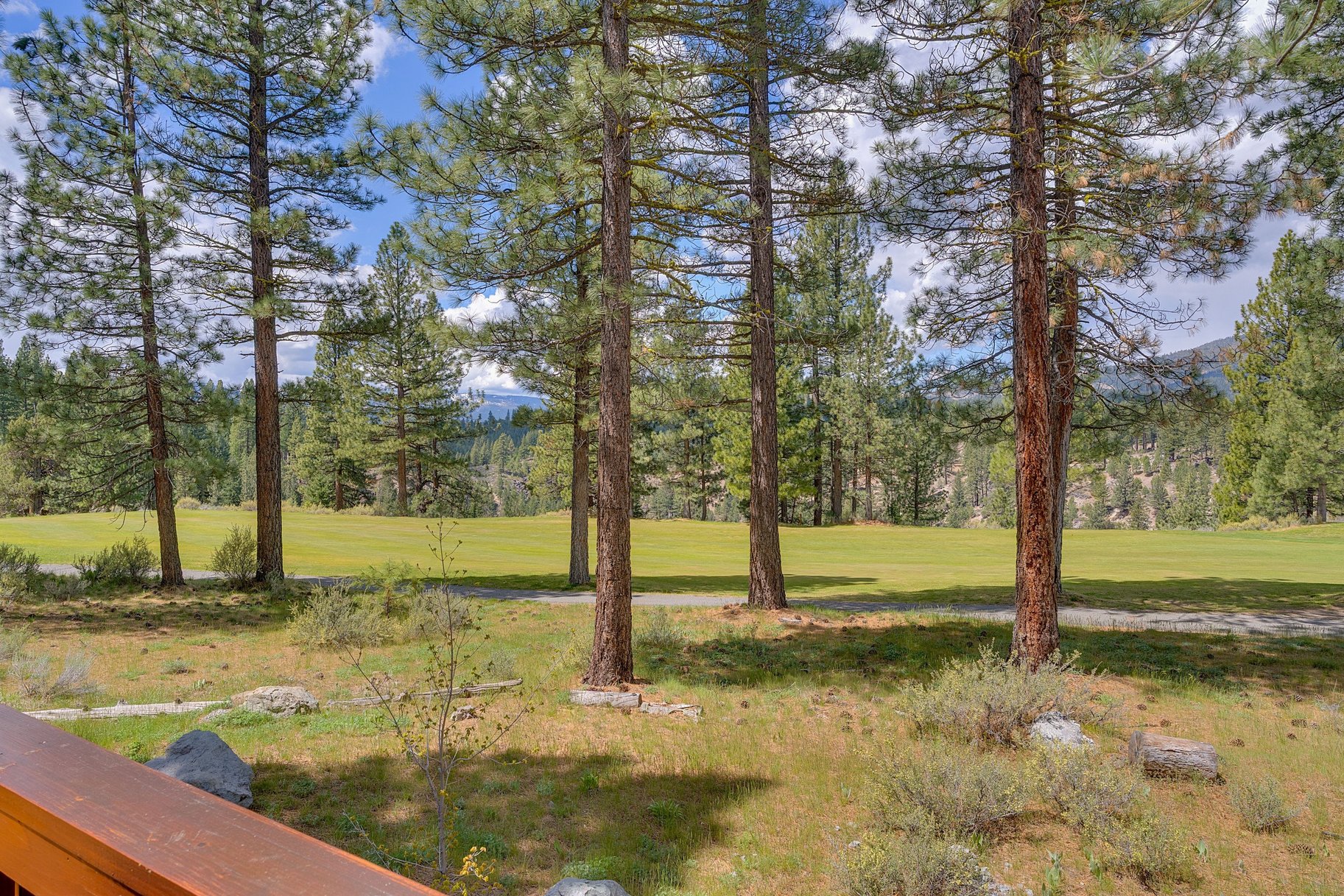  where  frank lloyd wright design meets mountain luxury - 物件實景