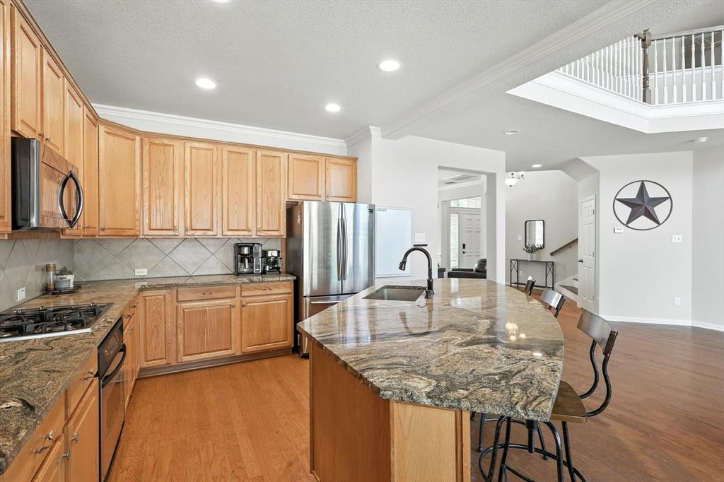 Grand Prairie, Texas, 75054, United States, 4 Bedrooms Bedrooms, ,4 BathroomsBathrooms,Residential,For Sale,1925878