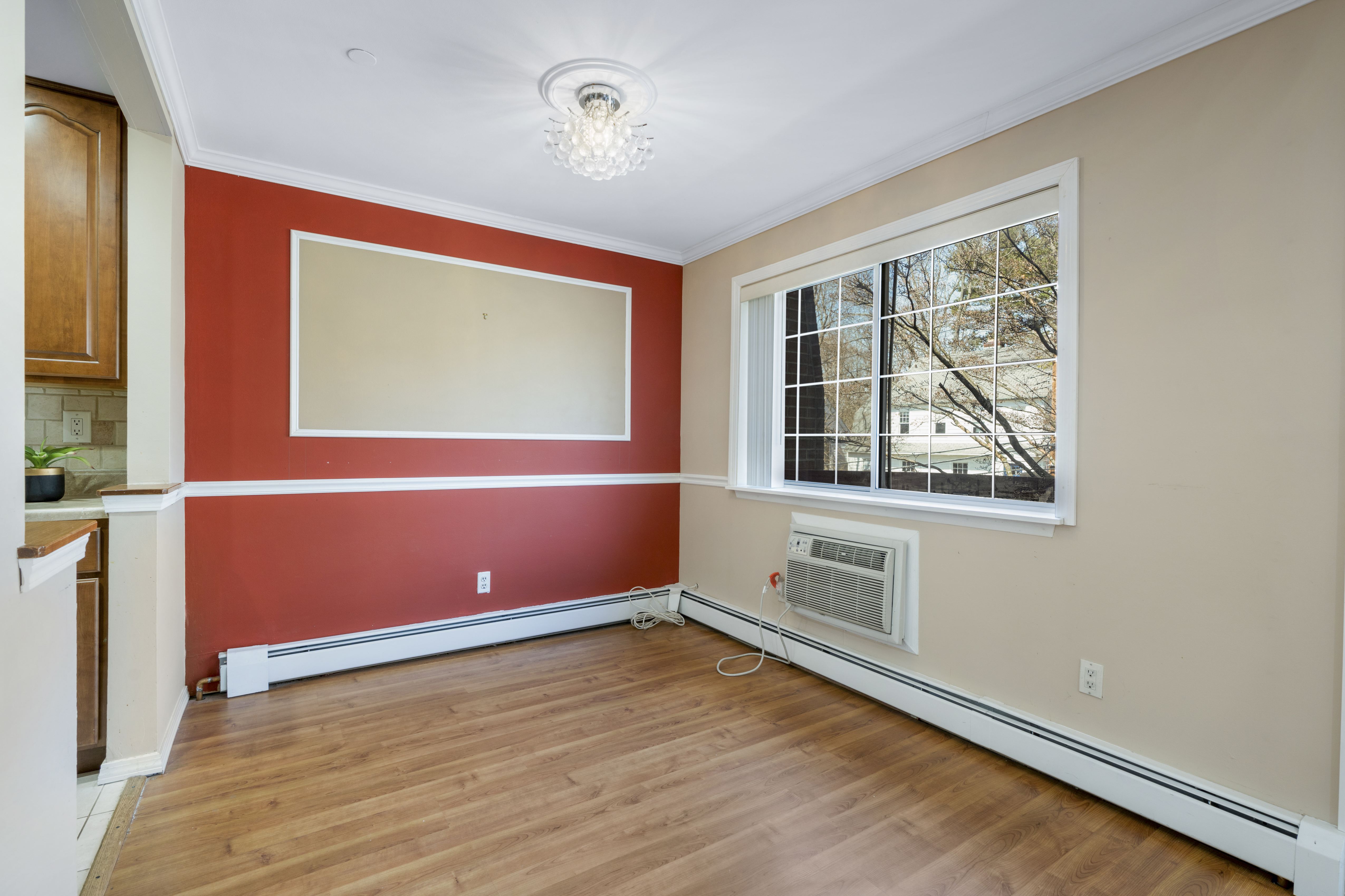  Two-Level Townhouse in White Plains - 物件實景