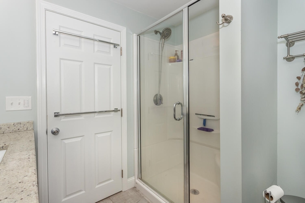 Mansfield, Massachusetts, 02048, United States, 3 Bedrooms Bedrooms, ,2 BathroomsBathrooms,Residential,For Sale,1991006