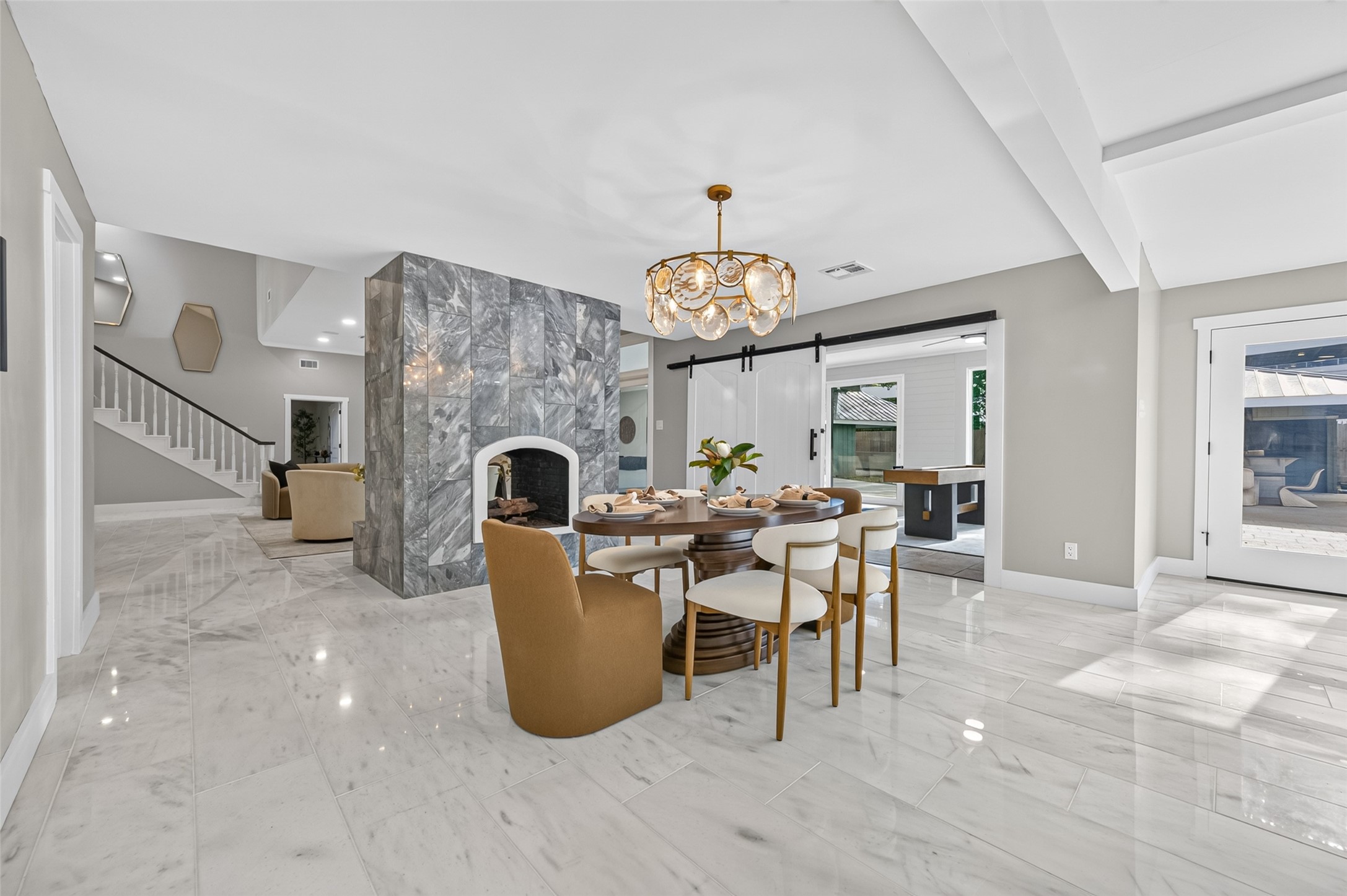  1202 Briar Bayou Drive - 物件實景