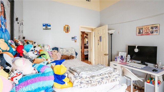 Lynwood, California, 90262, United States, 5 Bedrooms Bedrooms, ,4 BathroomsBathrooms,Residential,For Sale,2011680