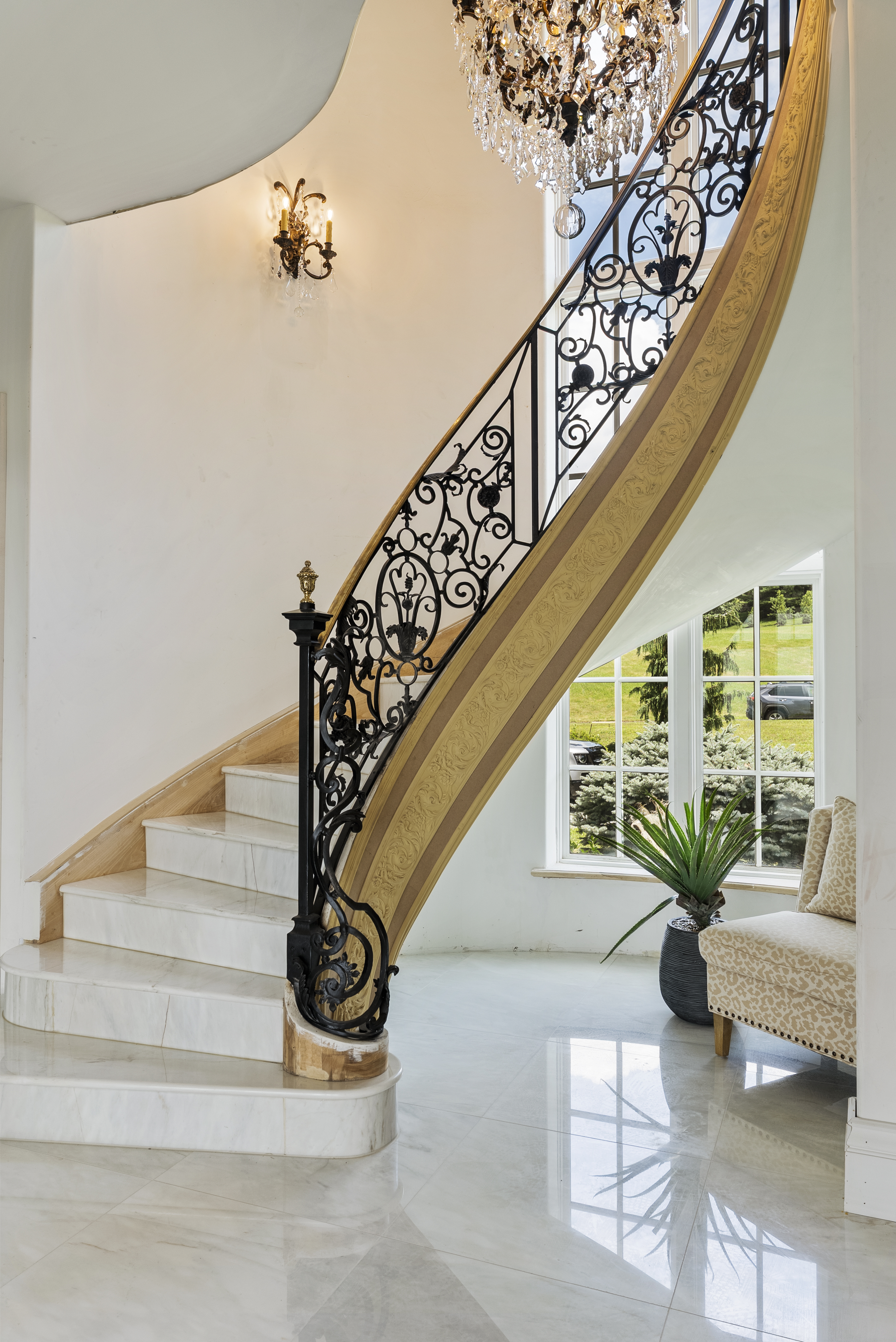  105 Crystal Ridge Road - 物件實景
