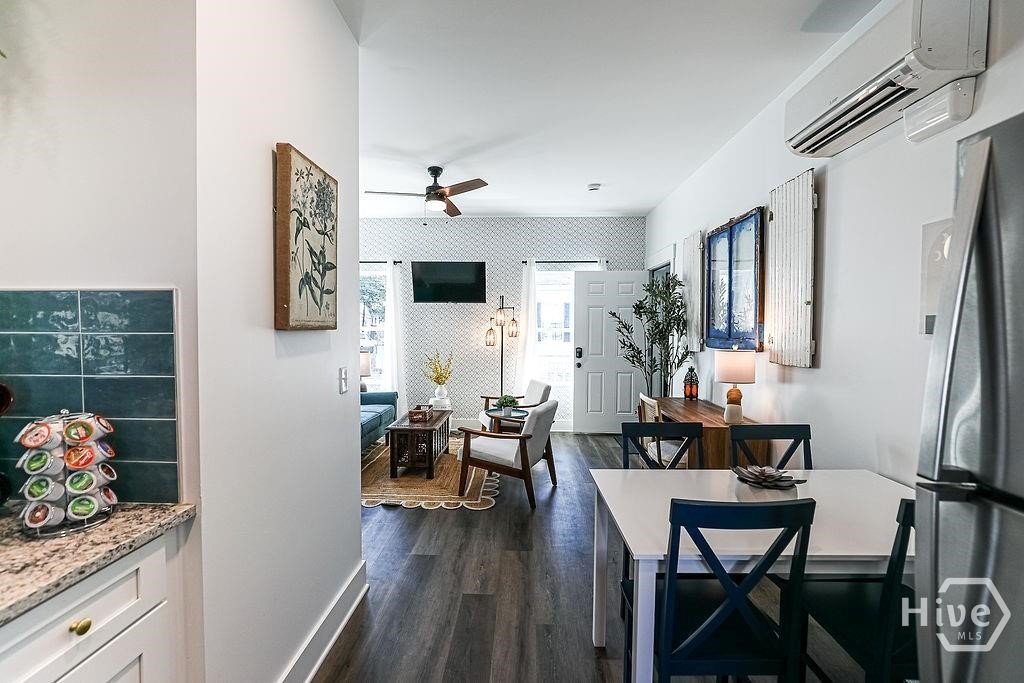 Savannah, Georgia, 31401, United States, ,Residential,For Sale,1942228