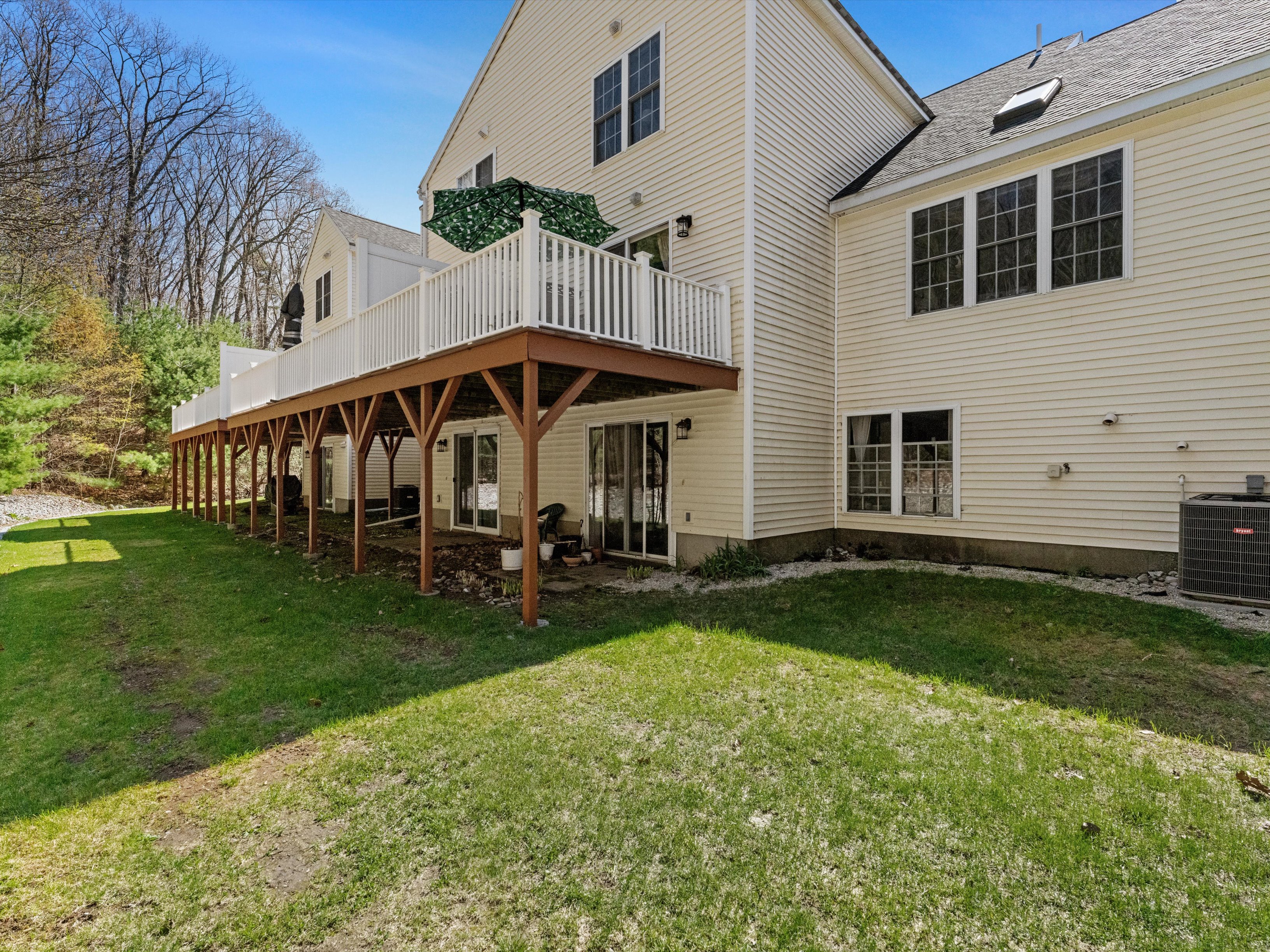 29 B Cold Spring Drive, Sutton, MA 01590 - 物件實景
