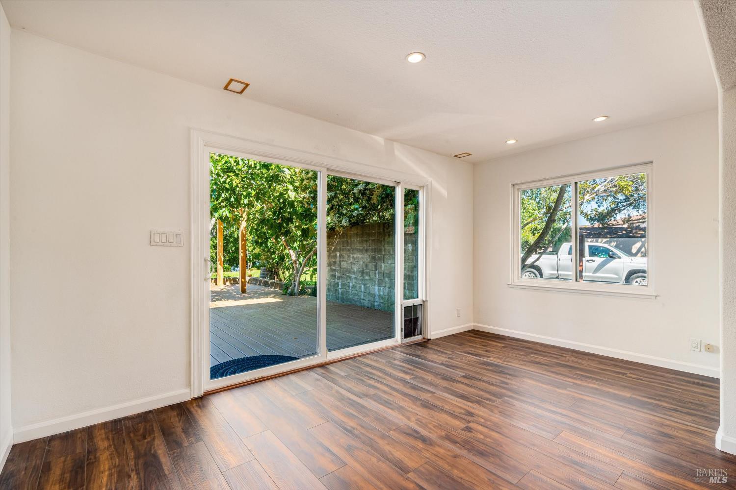Napa, California, 94559, United States, 3 Bedrooms Bedrooms, ,3 BathroomsBathrooms,Residential,For Sale,1837720