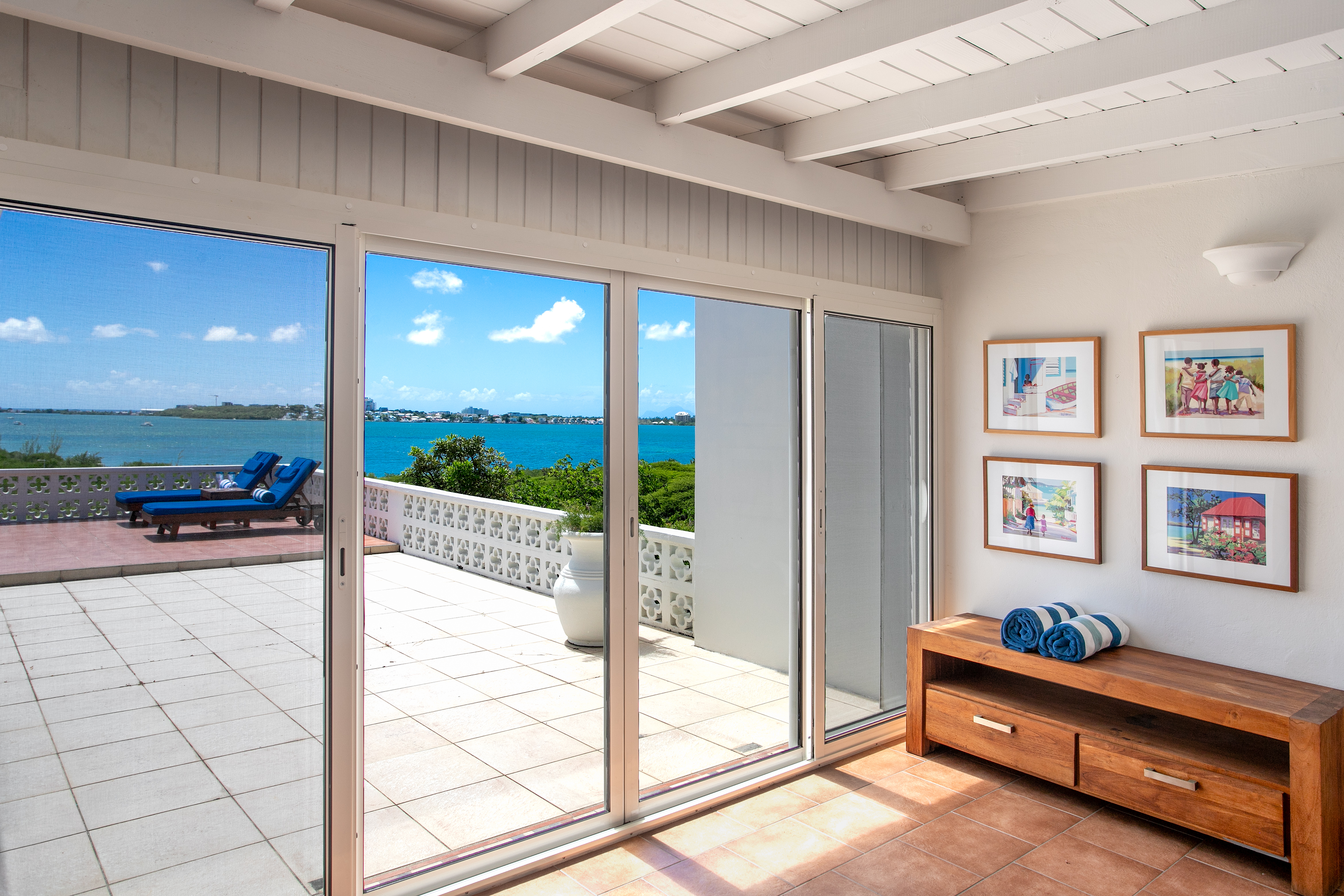  3 Bedroom Ocean View Villa Near Baie Rouge Beach - 物件實景