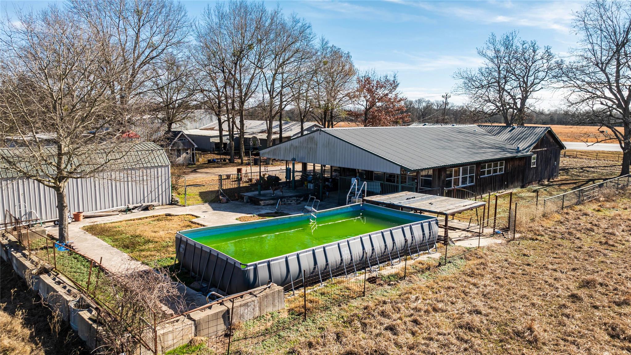 Paris, Texas, 75462, United States, 3 Bedrooms Bedrooms, ,2 BathroomsBathrooms,Residential,For Sale,2008207