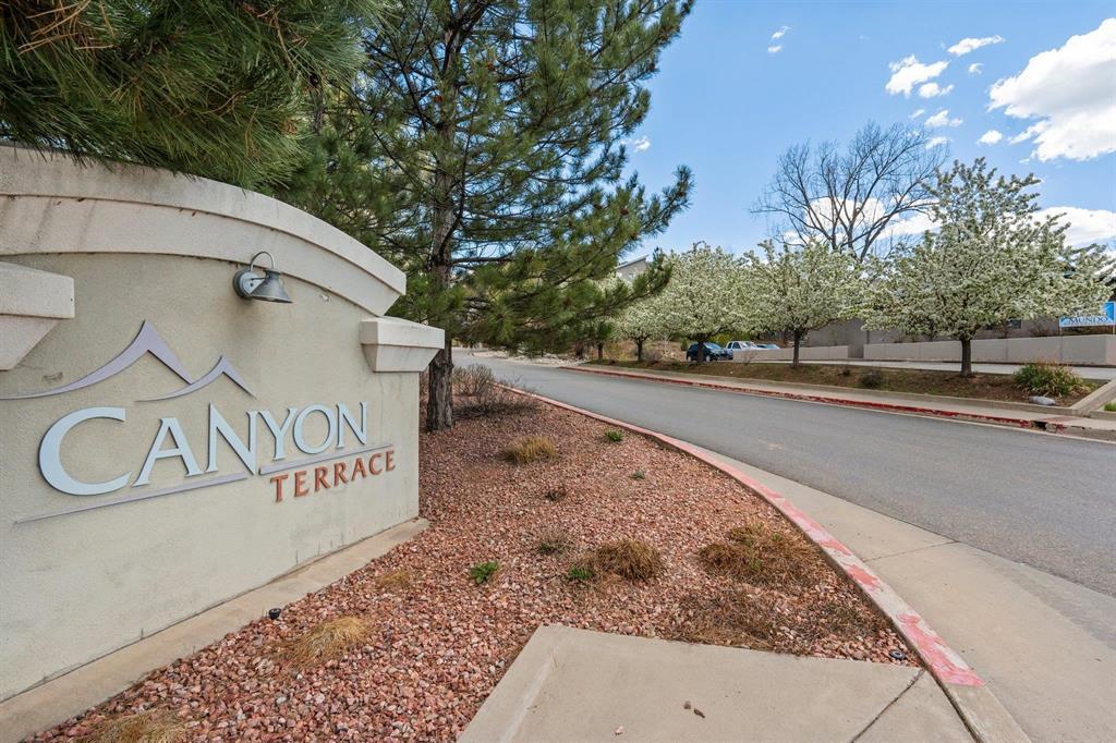 Durango, Colorado, 81301, United States, 2 Bedrooms Bedrooms, ,2 BathroomsBathrooms,Residential,For Sale,1873878