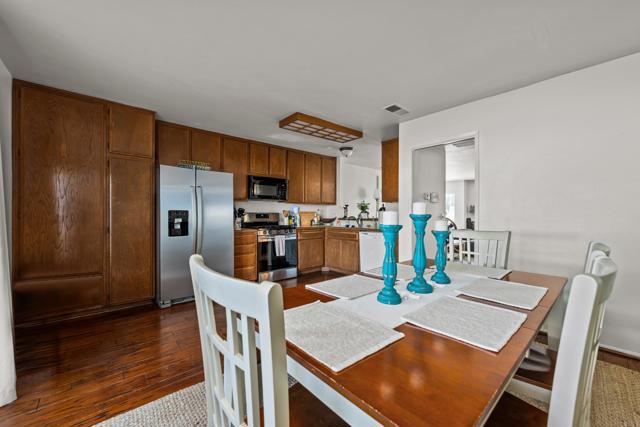 Carlsbad, California, 92011, United States, 2 Bedrooms Bedrooms, ,2 BathroomsBathrooms,Residential,For Sale,2001183