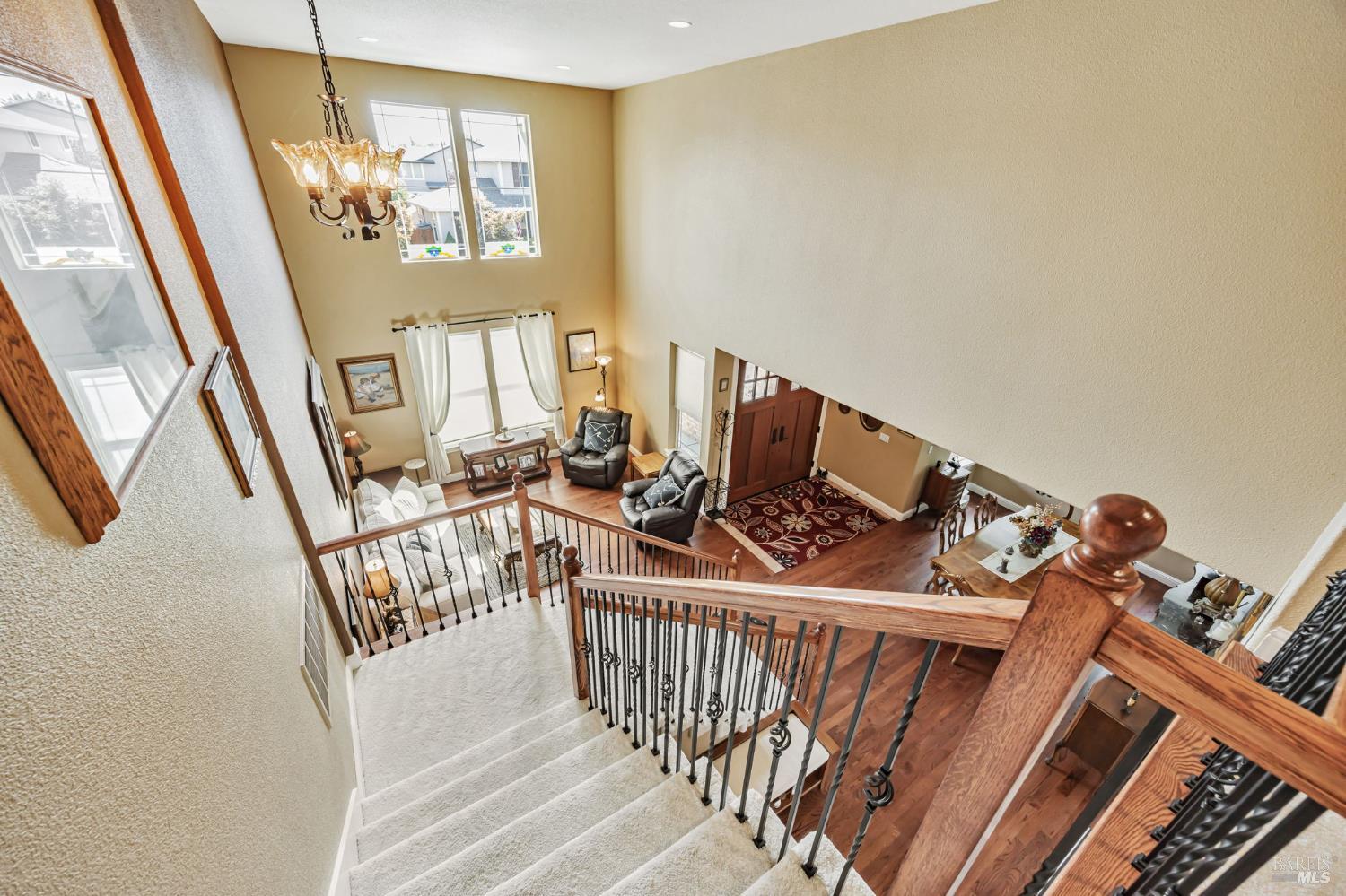 Windsor, California, 95492, United States, 4 Bedrooms Bedrooms, ,3 BathroomsBathrooms,Residential,For Sale,1942118