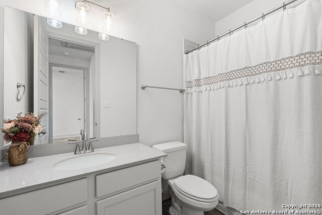 Boerne, Texas, 78006, United States, 4 Bedrooms Bedrooms, ,3 BathroomsBathrooms,Residential,For Sale,1957573