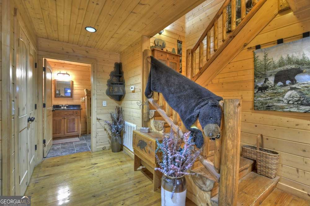 Blue Ridge, Georgia, 30513, United States, 4 Bedrooms Bedrooms, ,3 BathroomsBathrooms,Residential,For Sale,1858936