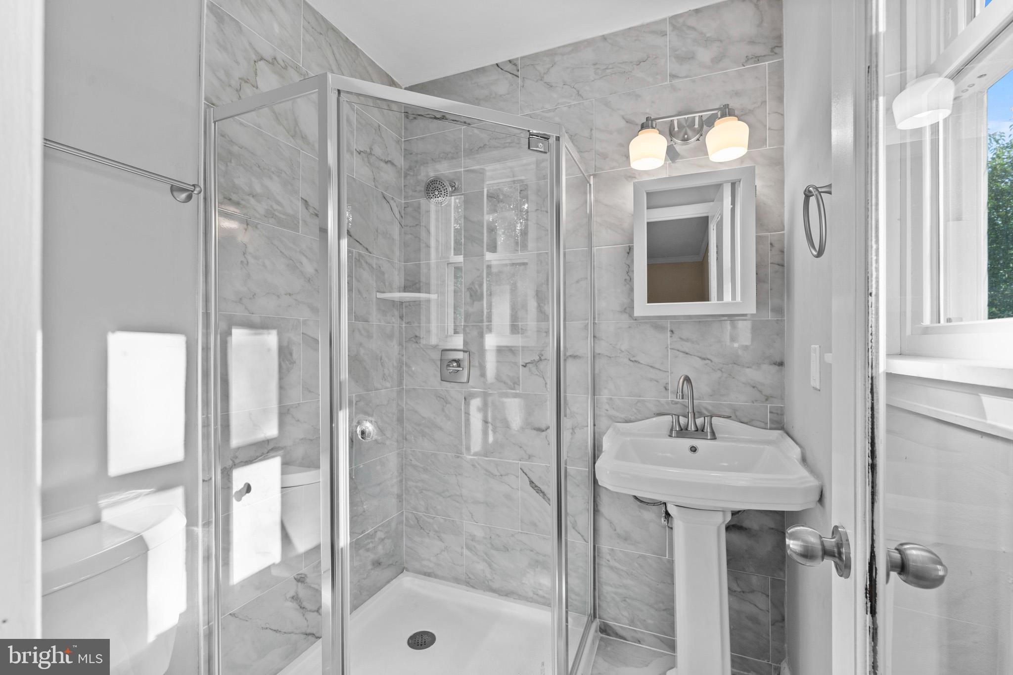 Riva, Maryland, 21140, United States, 5 Bedrooms Bedrooms, ,3 BathroomsBathrooms,Residential,For Sale,1984383