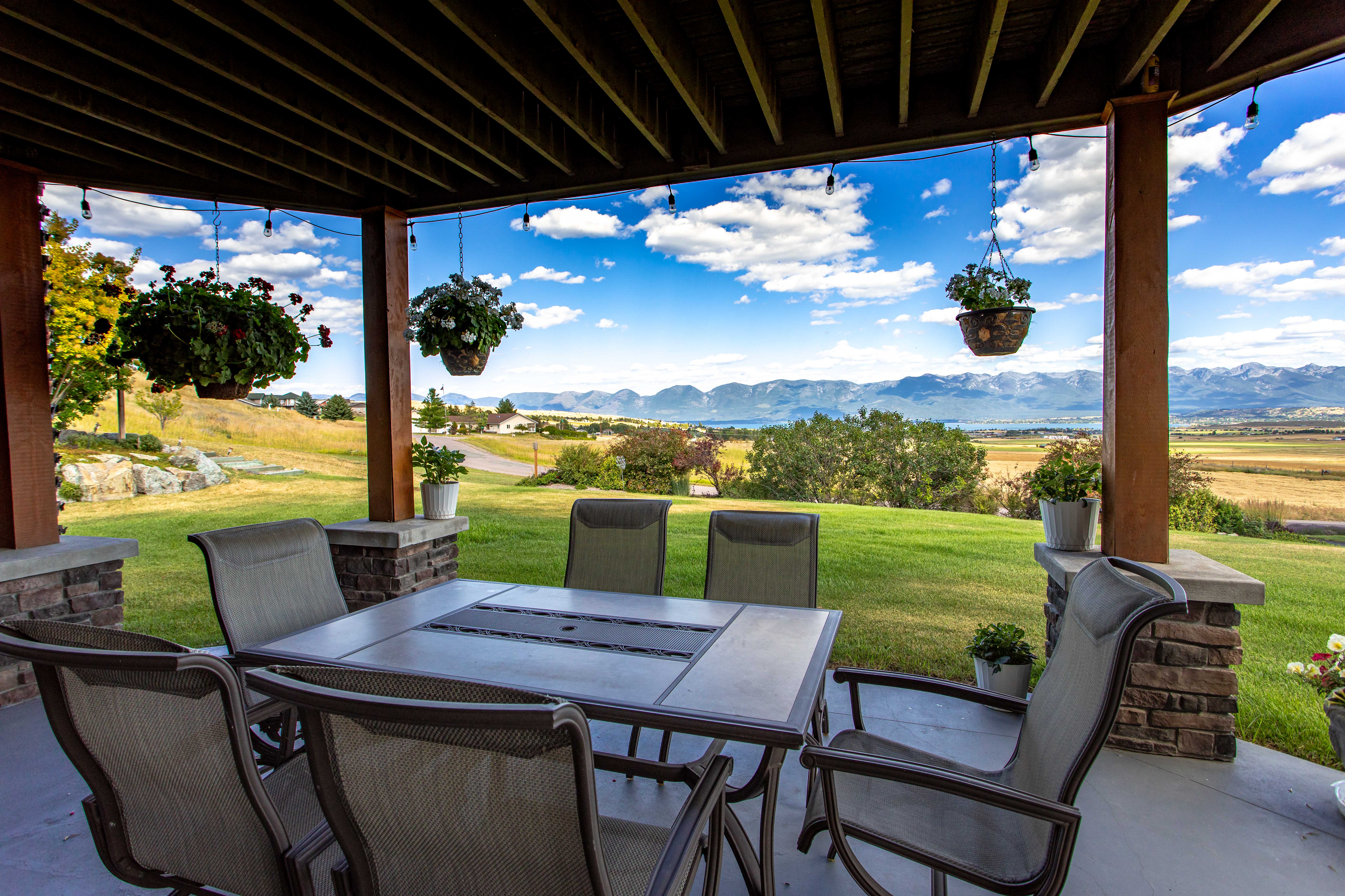 Polson, Montana, 59860, United States, 4 Bedrooms Bedrooms, ,4 BathroomsBathrooms,Residential,For Sale,1900793