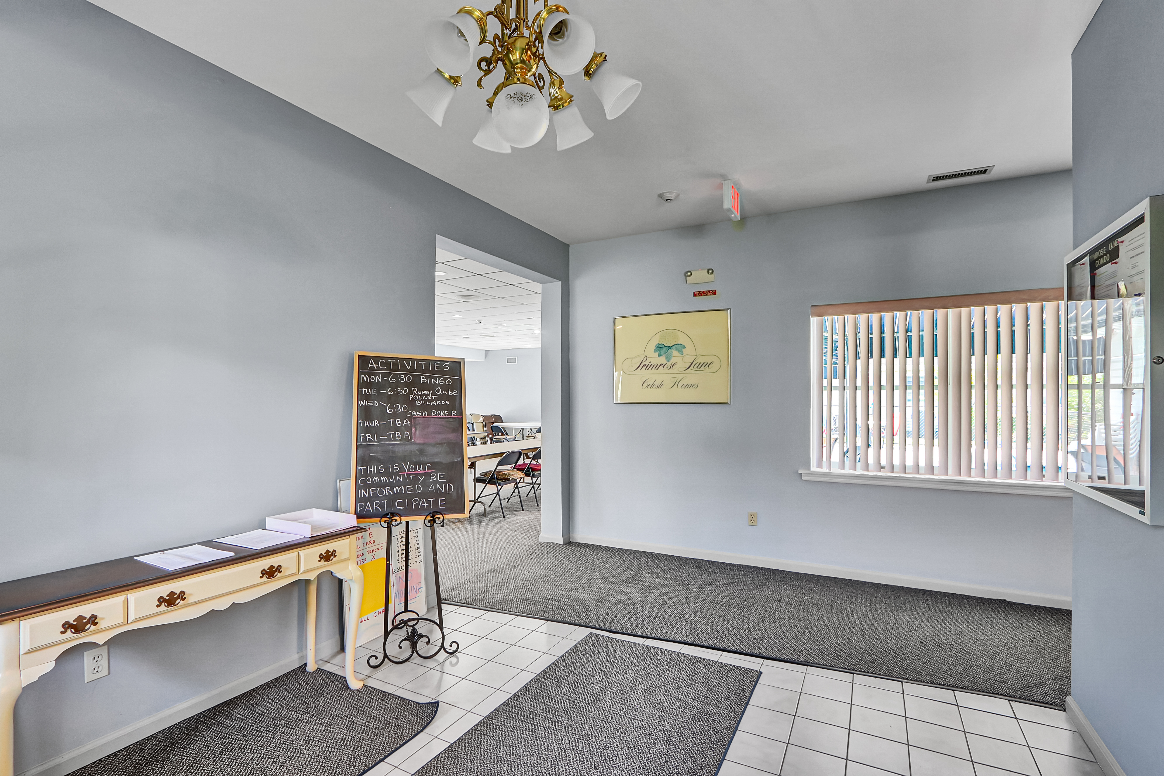 North Babylon, New York, 11703, United States, 2 Bedrooms Bedrooms, ,2 BathroomsBathrooms,Residential,For Sale,1943160