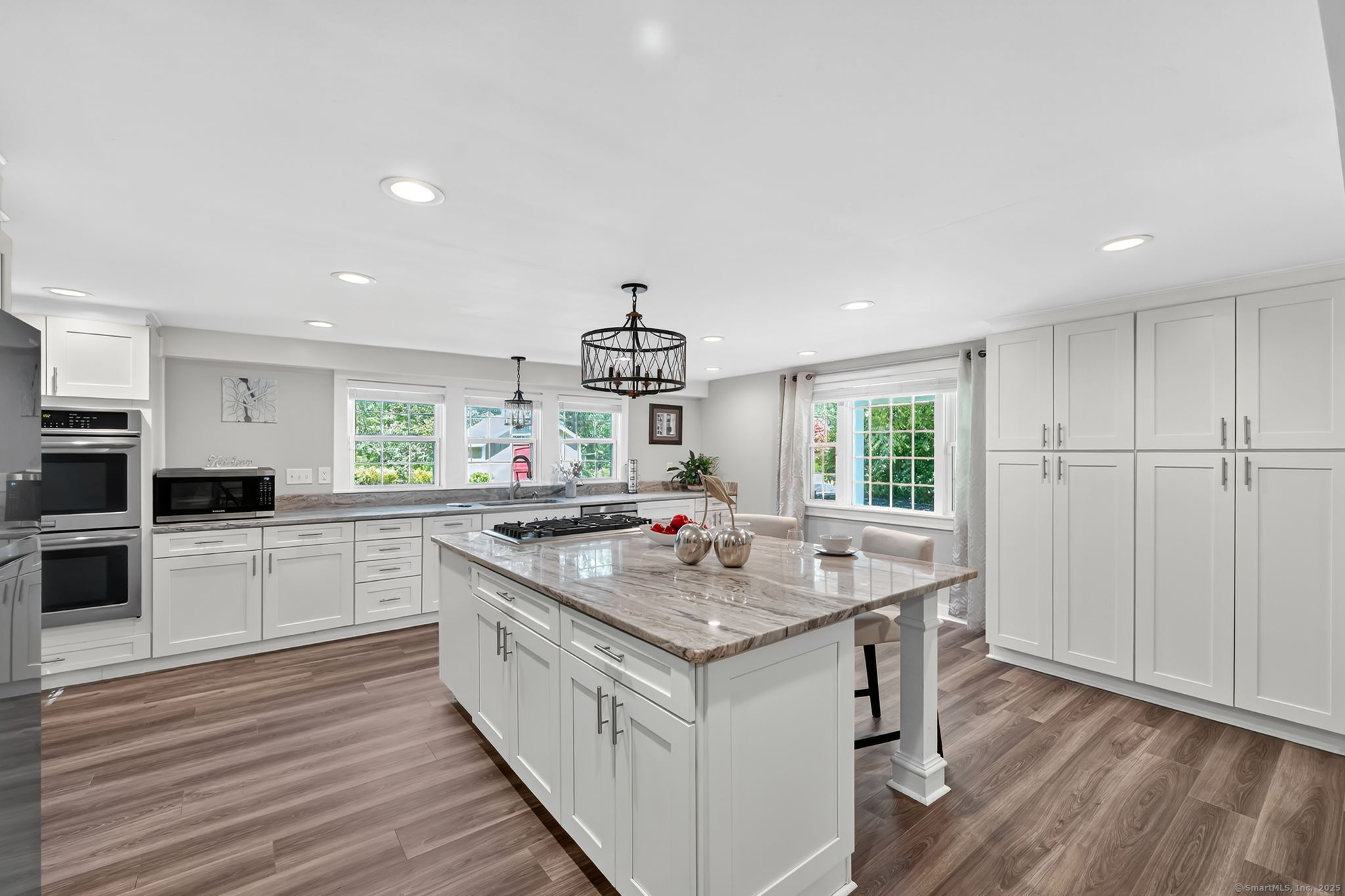 Pomfret, Connecticut, 06259, United States, 3 Bedrooms Bedrooms, ,3 BathroomsBathrooms,Residential,For Sale,1925586