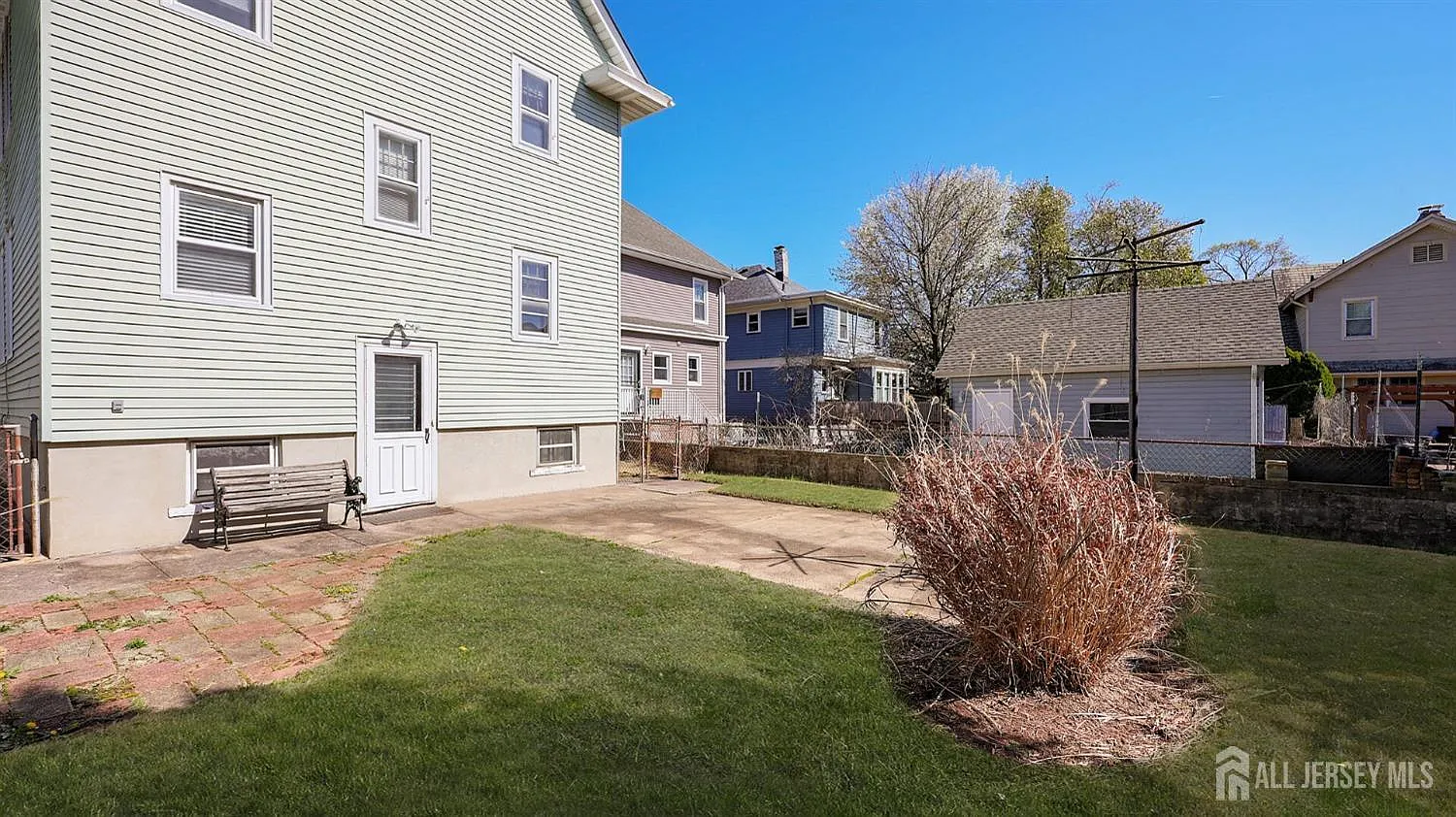 Highland Park, New Jersey, 08904, United States, 6 Bedrooms Bedrooms, ,2 BathroomsBathrooms,Residential,For Sale,1888077