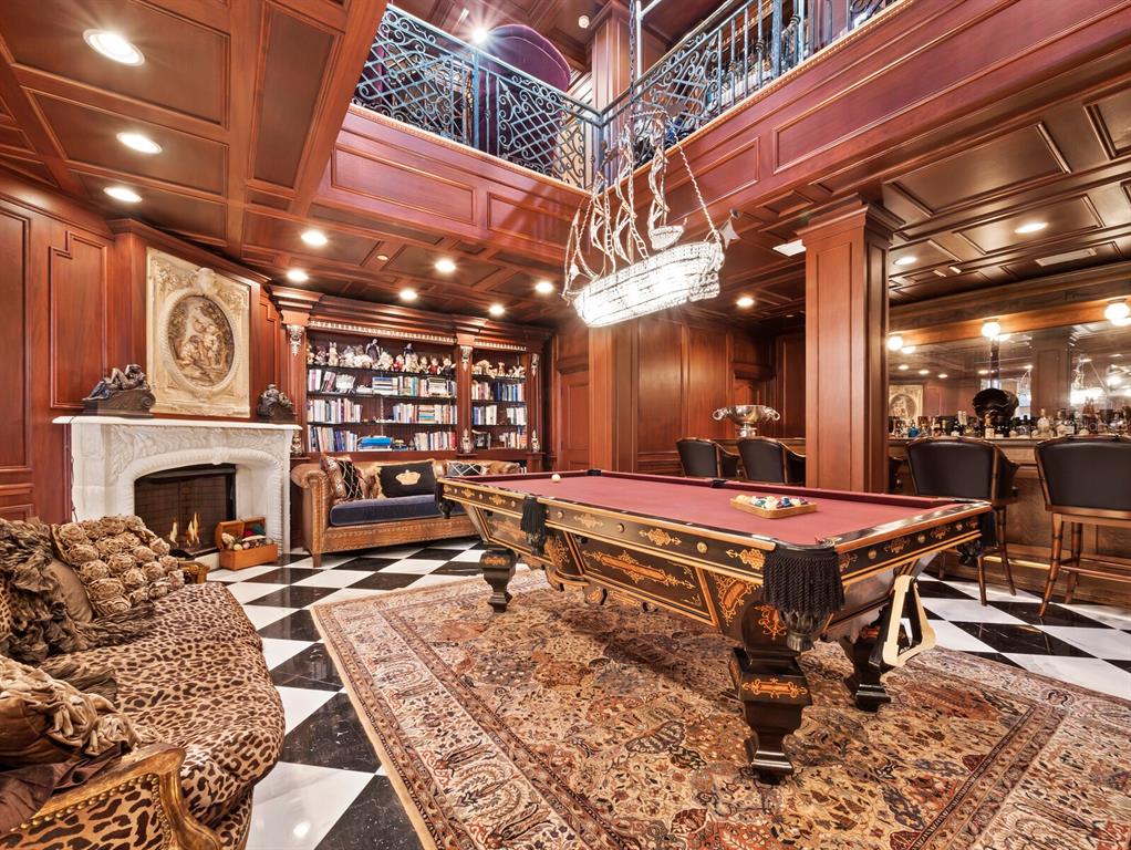 Longboat Key, Florida, 34228, United States, 8 Bedrooms Bedrooms, ,10 BathroomsBathrooms,Residential,For Sale,1997316