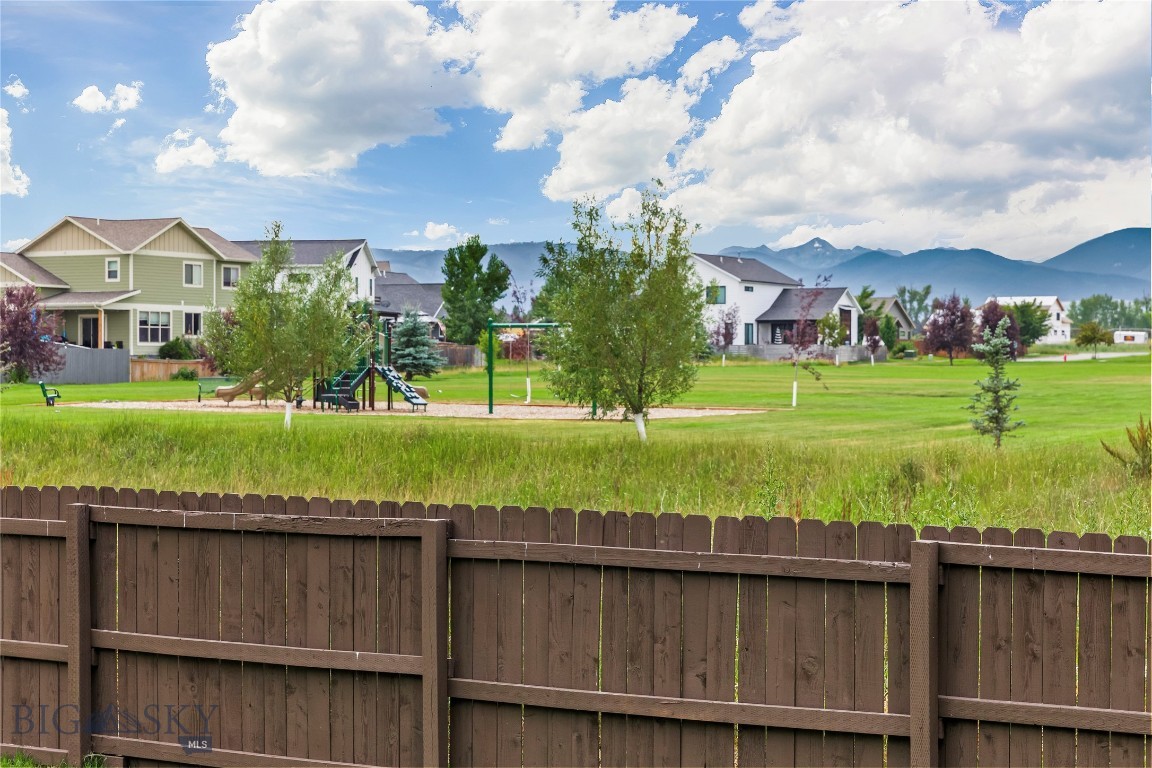 Bozeman, Montana, 59718, United States, 4 Bedrooms Bedrooms, ,3 BathroomsBathrooms,Residential,For Sale,1901905