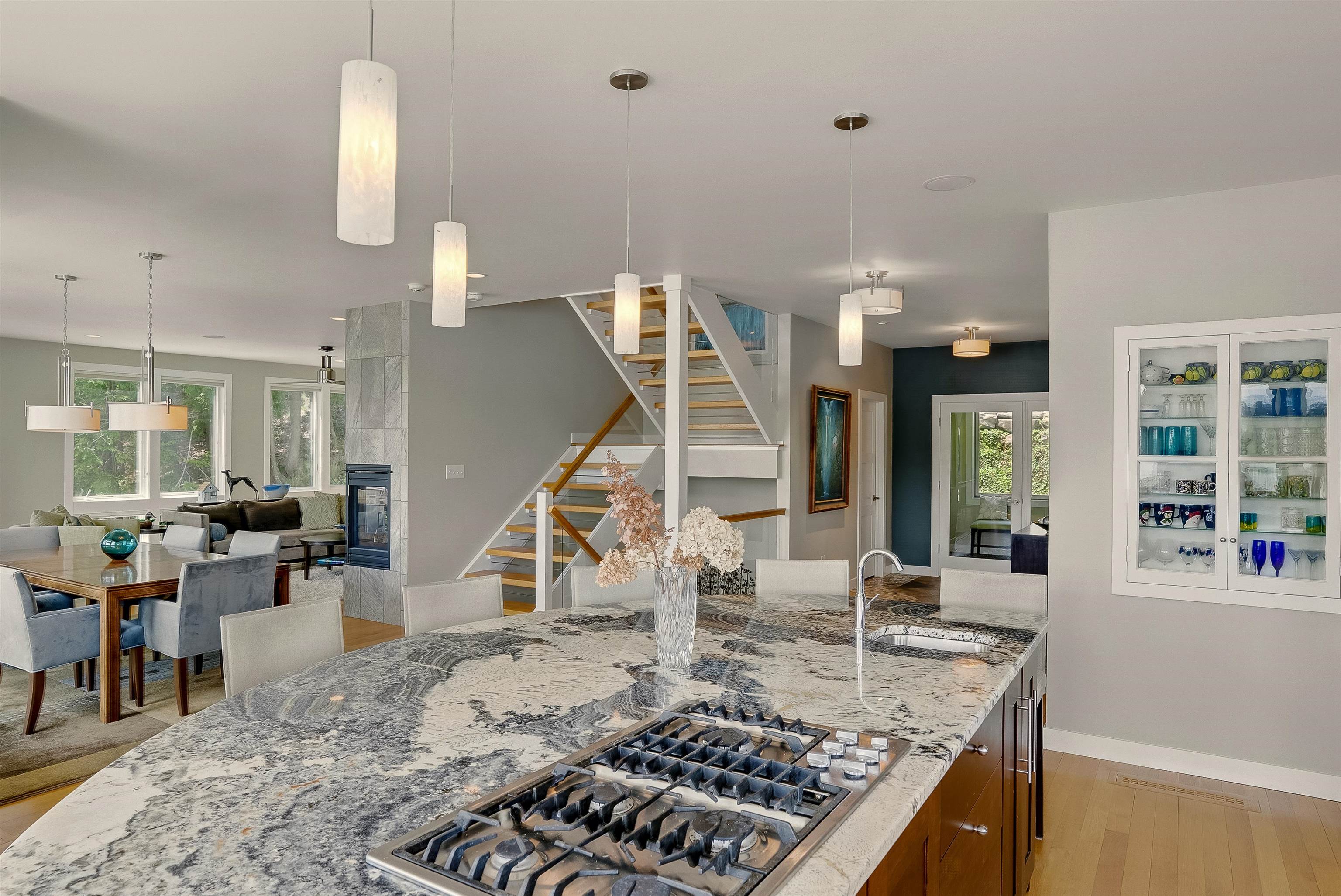 Windham, New Hampshire, 03087, United States, 4 Bedrooms Bedrooms, ,3 BathroomsBathrooms,Residential,For Sale,1824064