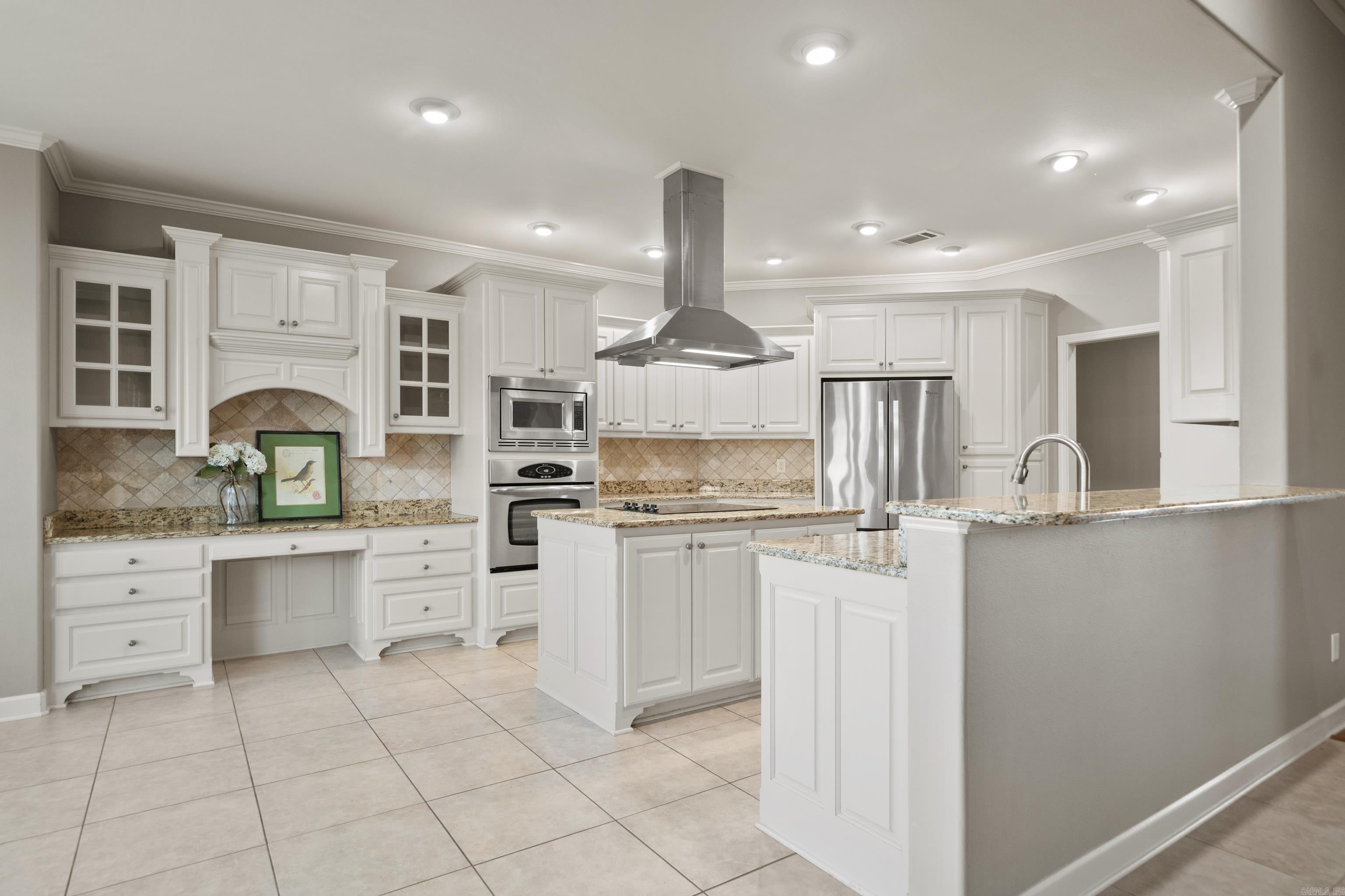 Hot Springs, Arkansas, 71913, United States, 4 Bedrooms Bedrooms, ,3 BathroomsBathrooms,Residential,For Sale,2006318