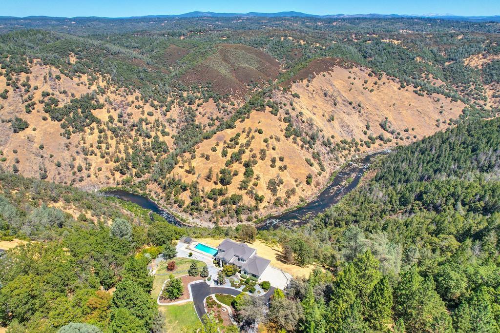 Placerville, California, 95667, United States, 4 Bedrooms Bedrooms, ,5 BathroomsBathrooms,Residential,For Sale,1982324