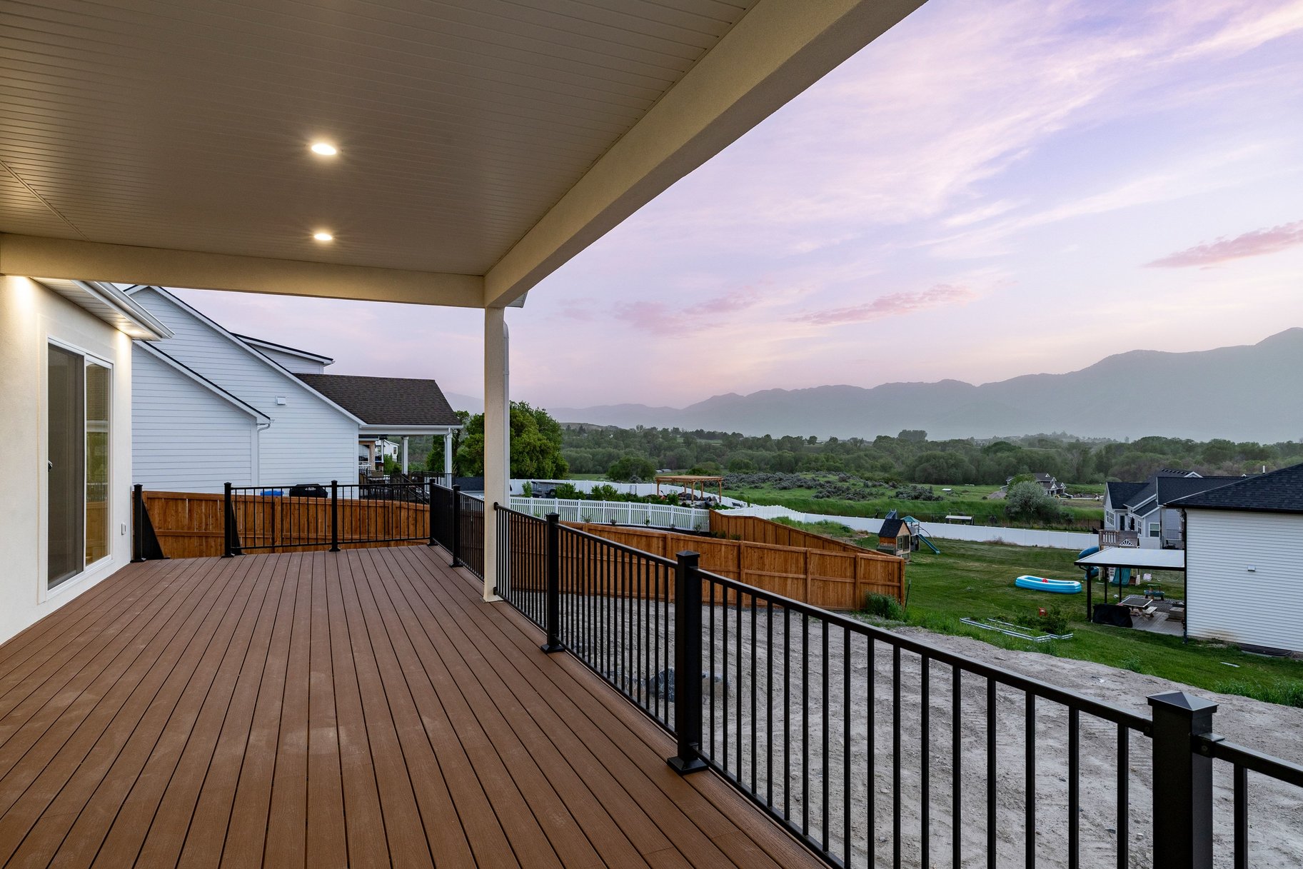  Brand New Hyrum Home. Thoughtfully Built, Beautiful Mountain Views. - 物件實景