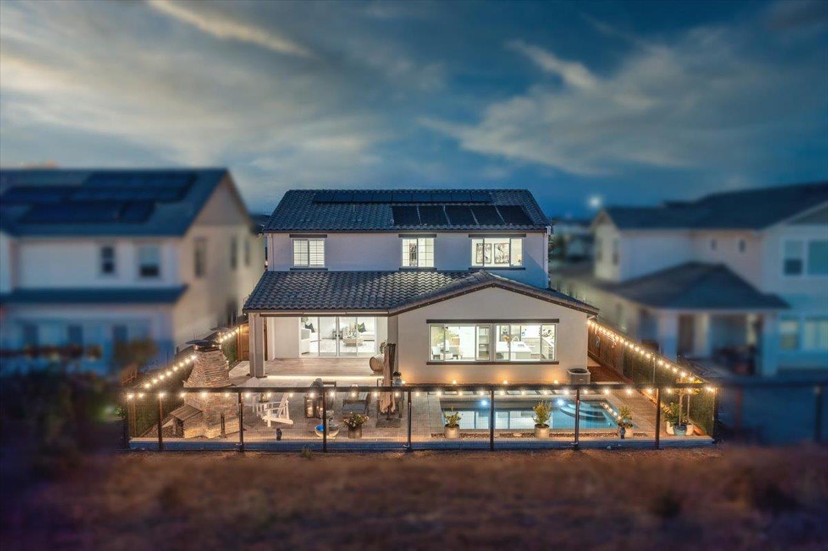 Gilroy, California, 95020, United States, 4 Bedrooms Bedrooms, ,3 BathroomsBathrooms,Residential,For Sale,1907628